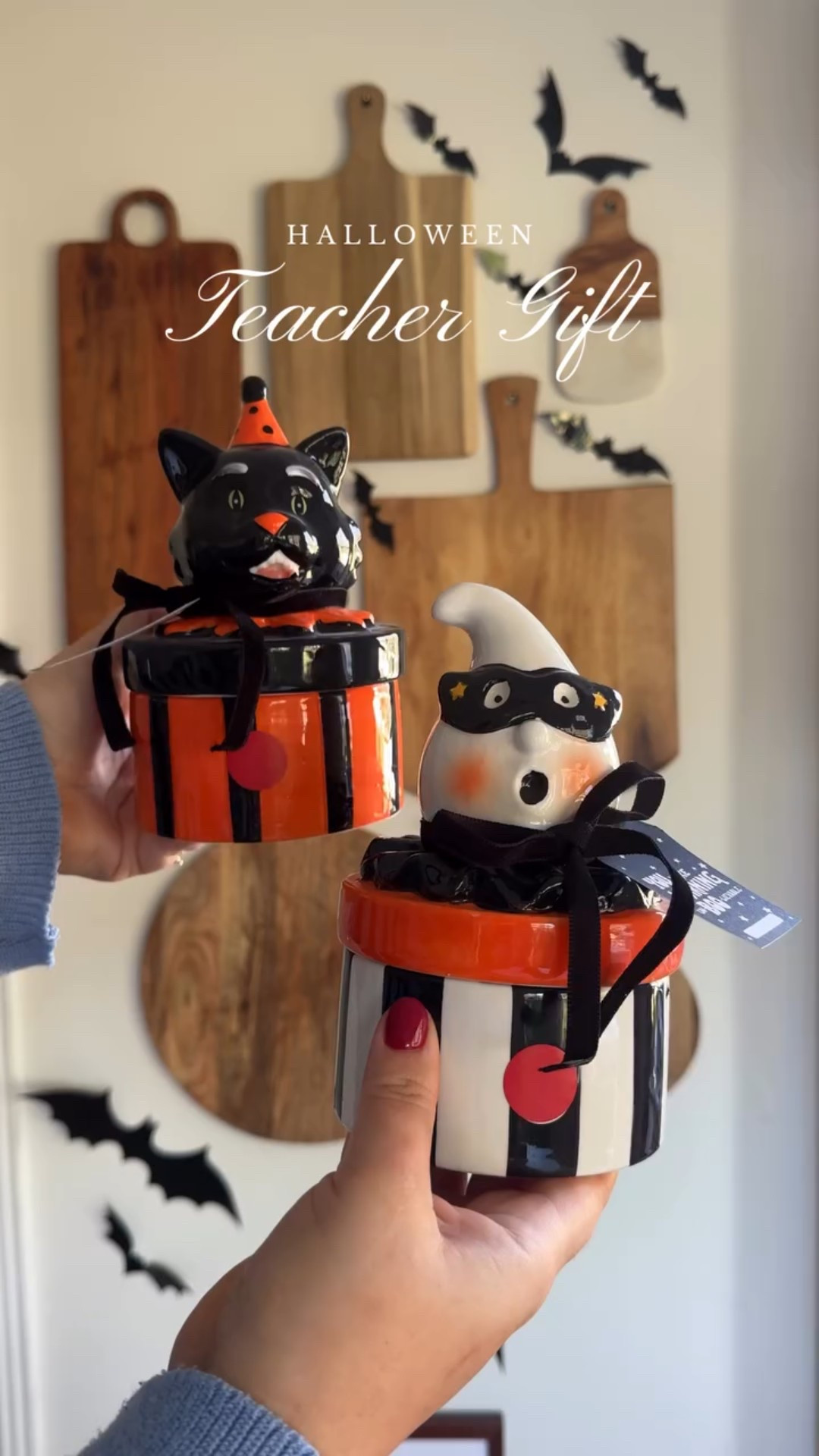 Teacher gift/Boo hour neighbor idea! 

When i saw these ceramic vessels at the dollar tree I knew they’d be perfect for the occasion! I filled them with some on theme goodies and viola! 

Comment SHOP & I’ll send you the links to everything I can! 

.
.
.
.
.
#booyourneighbor #TeacherGiftIdeas #halloweenteachergiftidea #halloweengift #halloweengiftidea #halloweninspo

#LTKHalloween #LTKSeasonal
