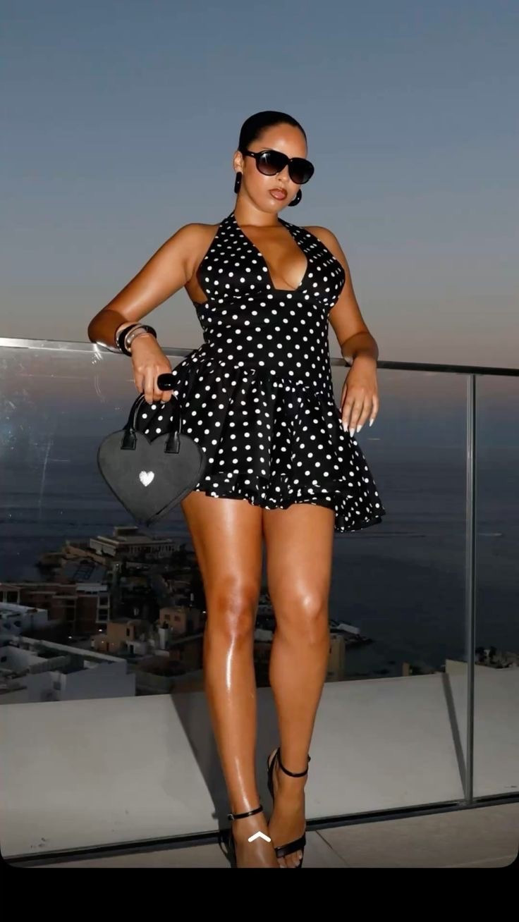 Black polka dot dress 

#LTKPetite #LTKdayinmylife #LTKBeauty