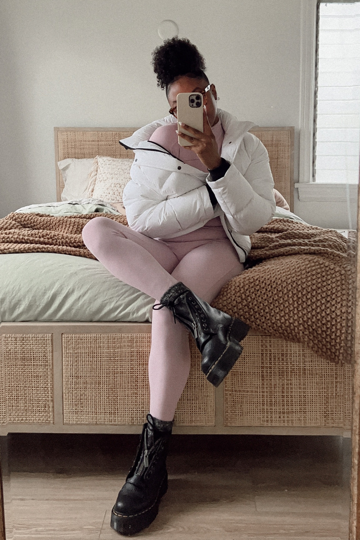 in my pastel/powder soft tones era 💗

Peony Pink set from Lululemon 
Super Puff Shorty from Aritzia 
Crew socks from Aritiza 
Boots from Doc Marten (style: ‘Sinclair’)


#LTKfit