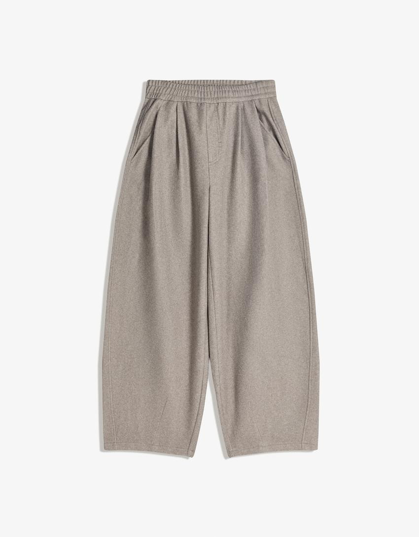 Wool-effect barrel-leg trousers - Women | Bershka GB