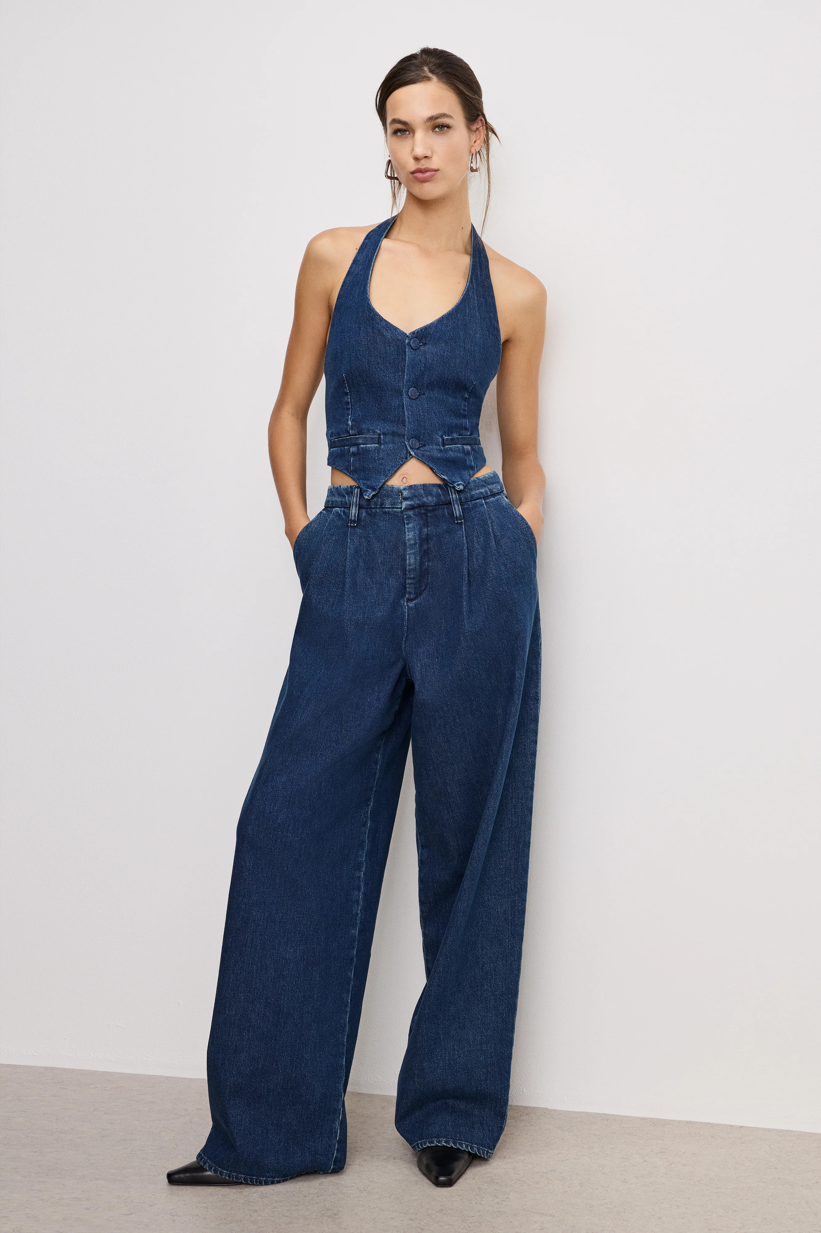90S PLEATED  DENIM TROUSERS | INDIGO724 - GOOD AMERICAN | Good American