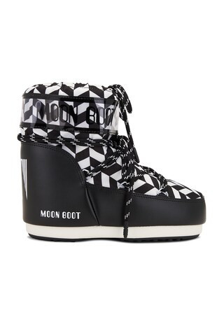 MOON BOOT Icon Low Optical Boot in Black & White - Black,White. Size 39-41 (also in 36-38). | FWRD 