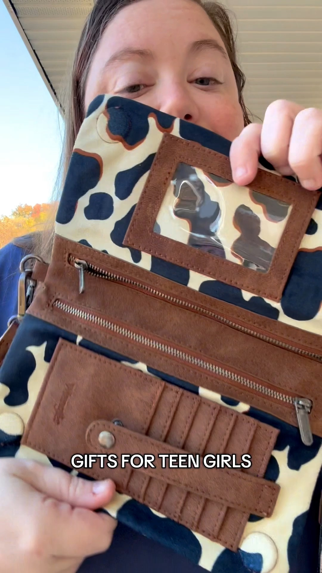 Cutest wristlet / crossbody bag! 

#LTKSaleAlert #LTKGiftGuide #LTKItBag