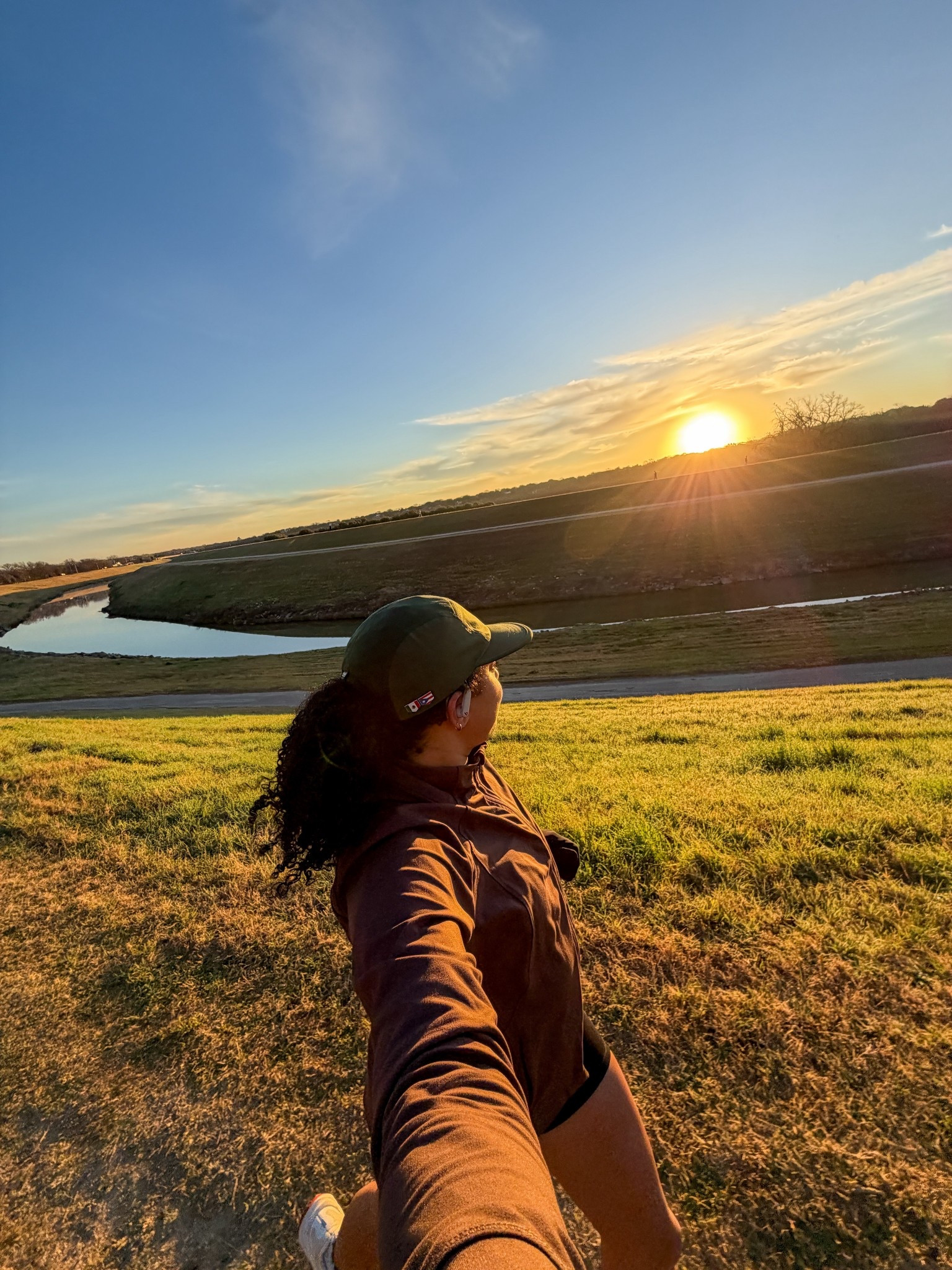 I love morning runs 🌞

#LTKdayinmylife #LTKfitnessgoals #LTKmorningroutine