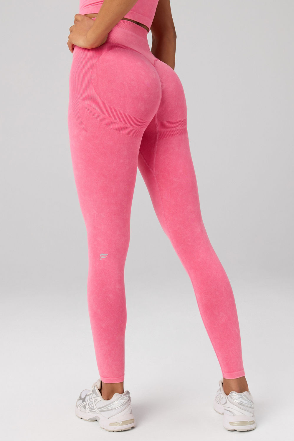 Seamless Scrunch High-Waisted Legging (4,936)LIMITED TIME OFFER
: $20.98 or 2 FOR $24 BOTTOMSNon-... | Fabletics
