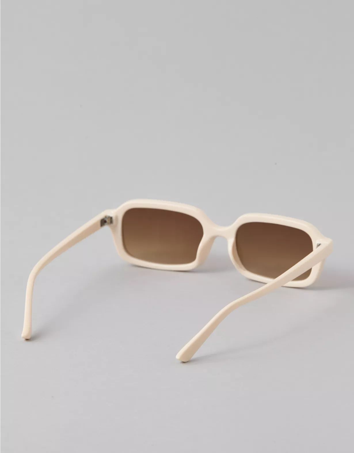 AEO Retro Rectangle Sunglasses | American Eagle Outfitters (US & CA)