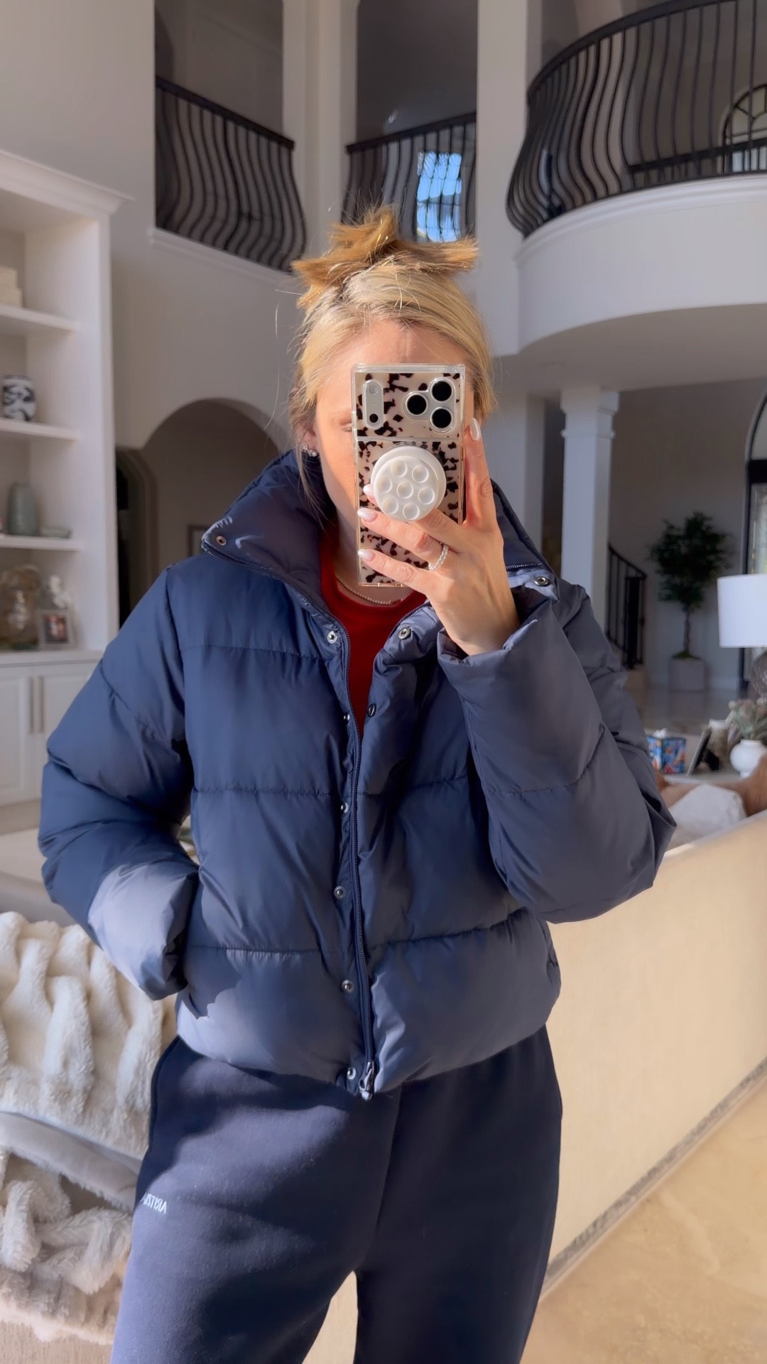 Alo puffer I’m absolutely LOVING!!! 🥰 

#LTKootd #LTKOver40 #LTKmomlife