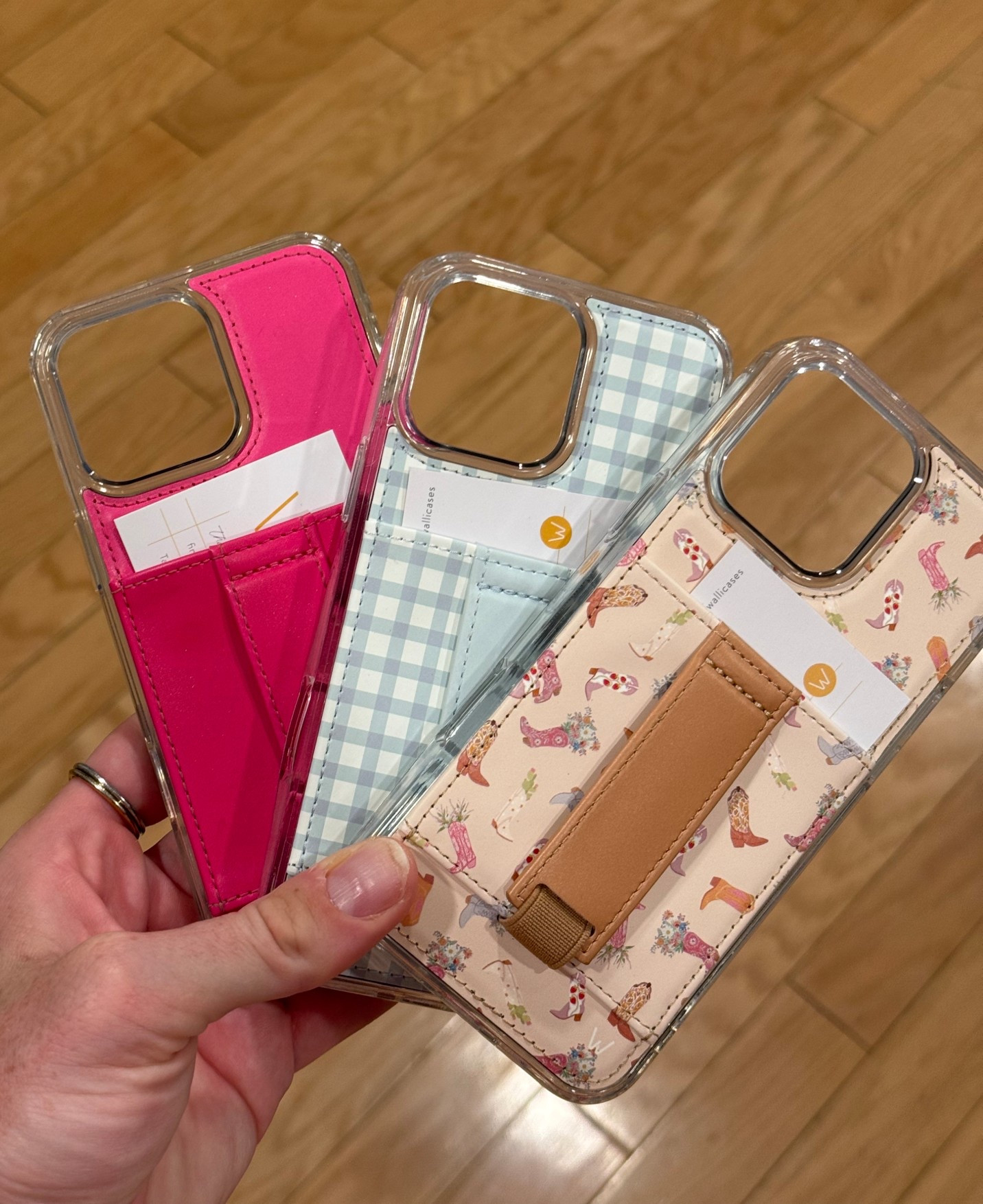 Who’s calling my phone?  (Use EATSWITHEVA for 10% off)

#LTKFindsUnder50