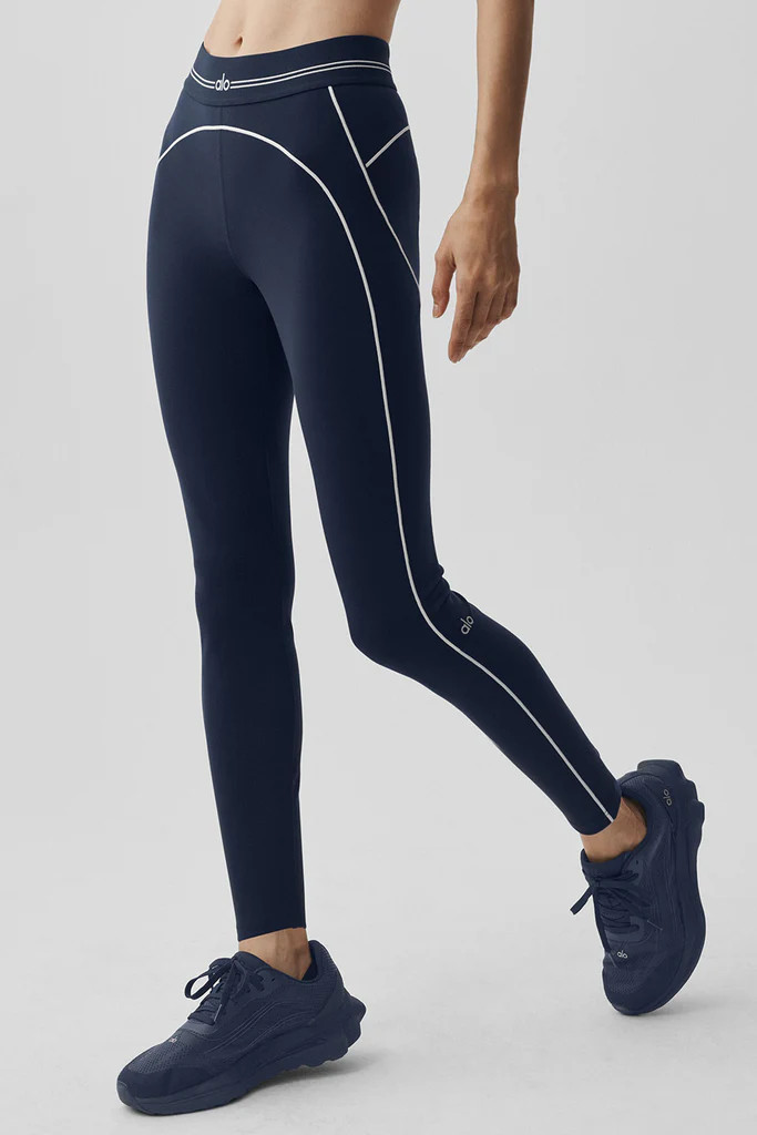 Airbrush High-Waist 7/8 Heart Throb Legging | Alo Yoga (US)