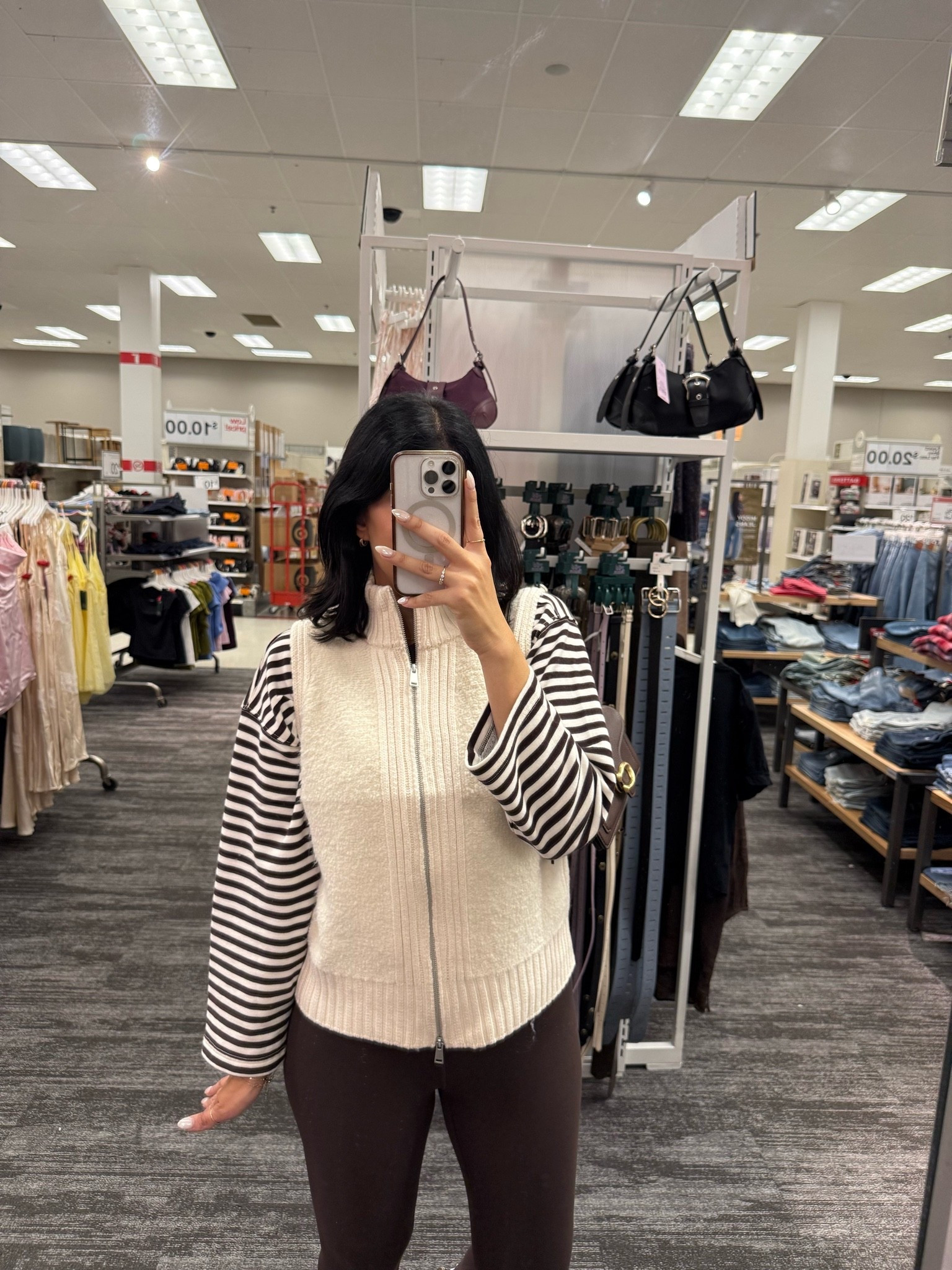Loving this vest from @Target 🍂🤩 Also comes in another color.

#LTKSeasonal