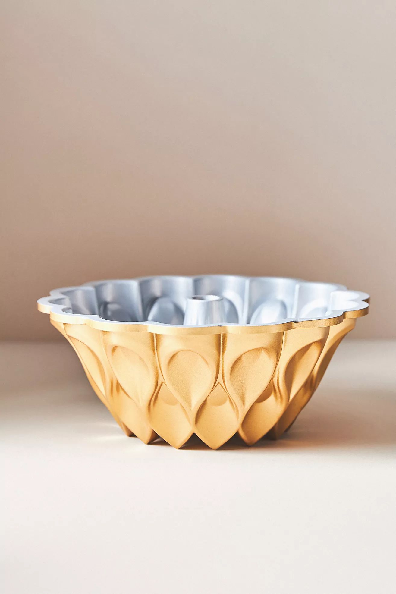 Nordic Ware Crown Bundt Pan | Anthropologie (US)