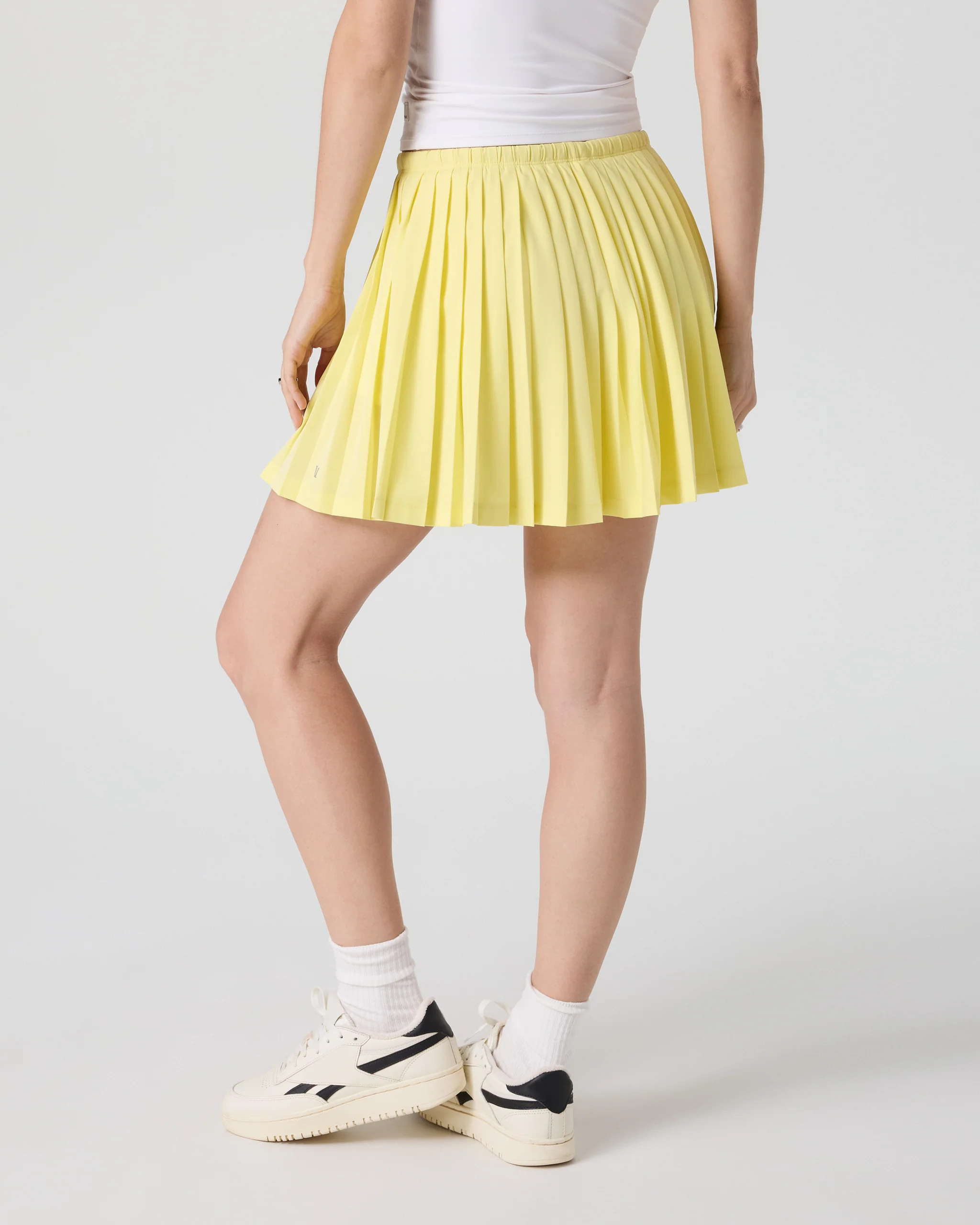 Clementine Pleated Skirt 15" | Vuori Clothing (US & Canada)