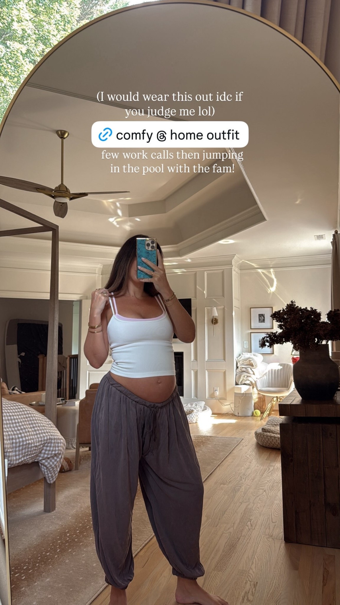 Softest pants in S chocolate 
cami in M/L
code GBCLARK15 for phone case

#LTKootd