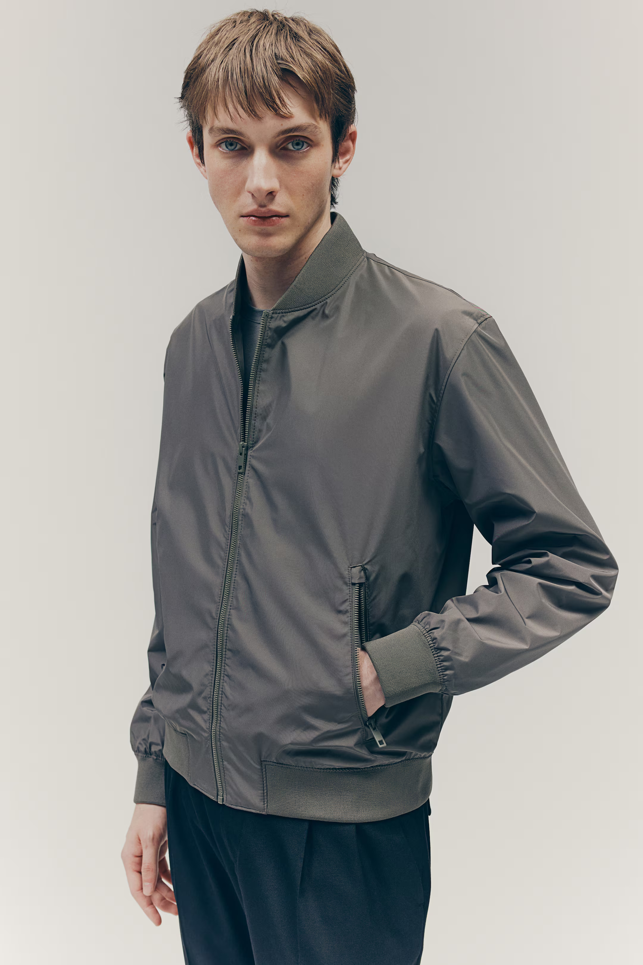 Regular-Fit Lightweight Bomber Jacket - Navy blue - Men | H&M US | H&M (US + CA)