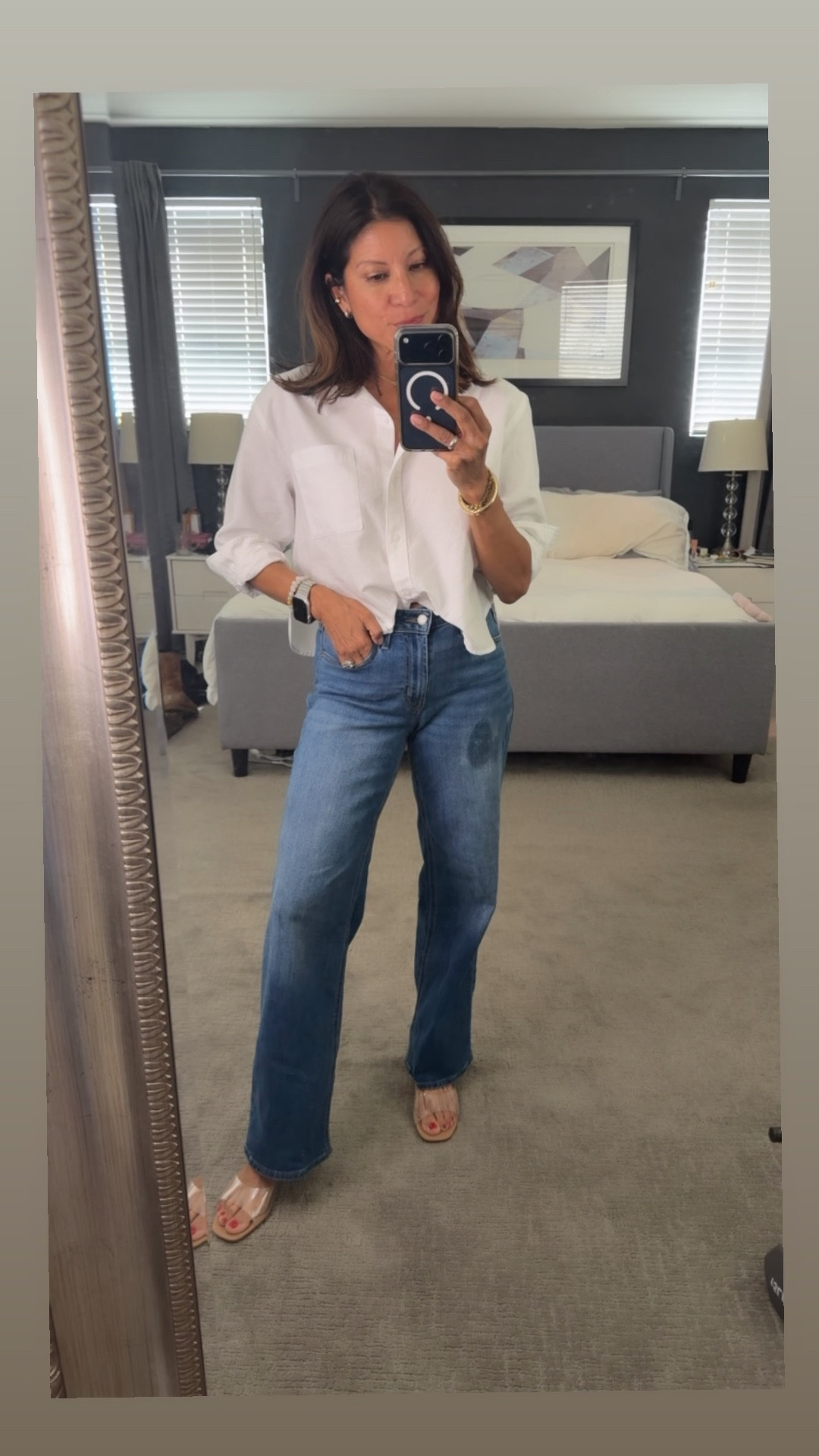 Lunch outfit of the day! 

Top & jeans Old Navy 
Wearing small in top
Jeans size 0 

Shoes @Target wearing 7 1/2

#LTKSeasonal #LTKootd #LTKOver40