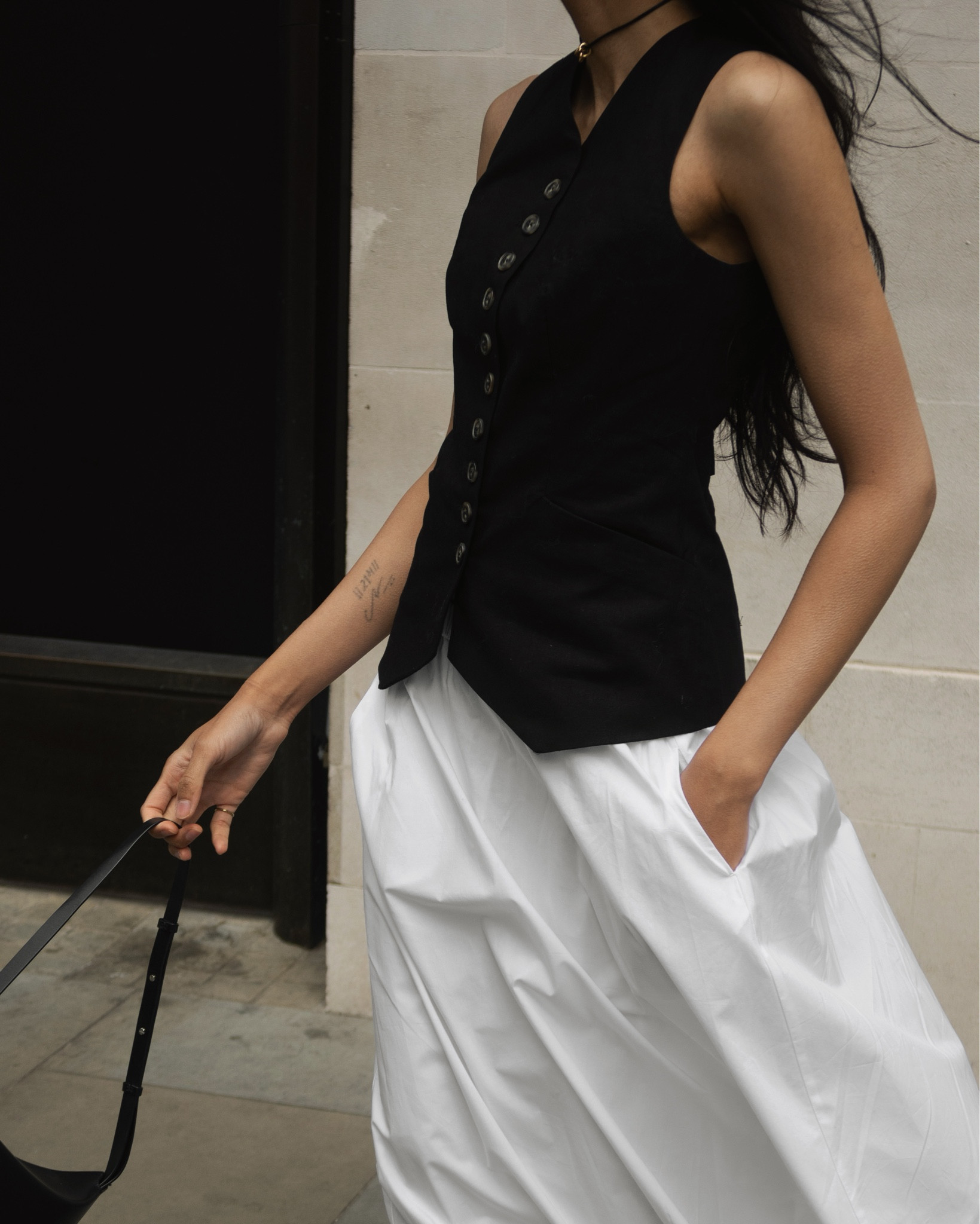 Summer details; waistcoats & skirts in every colour & style combination have been a favourite🖤



#minimalstyle #minimalfashion #capsulewardrobe #capsulecloset #minimalstyling #waistcoat #waistcoatstyle #streetstyle #streetstyleinspo #streetstyleluxe #streetstyleinspiration #streetstylelook #maxiskirt 

#LTKeurope #LTKstyletip #LTKuk