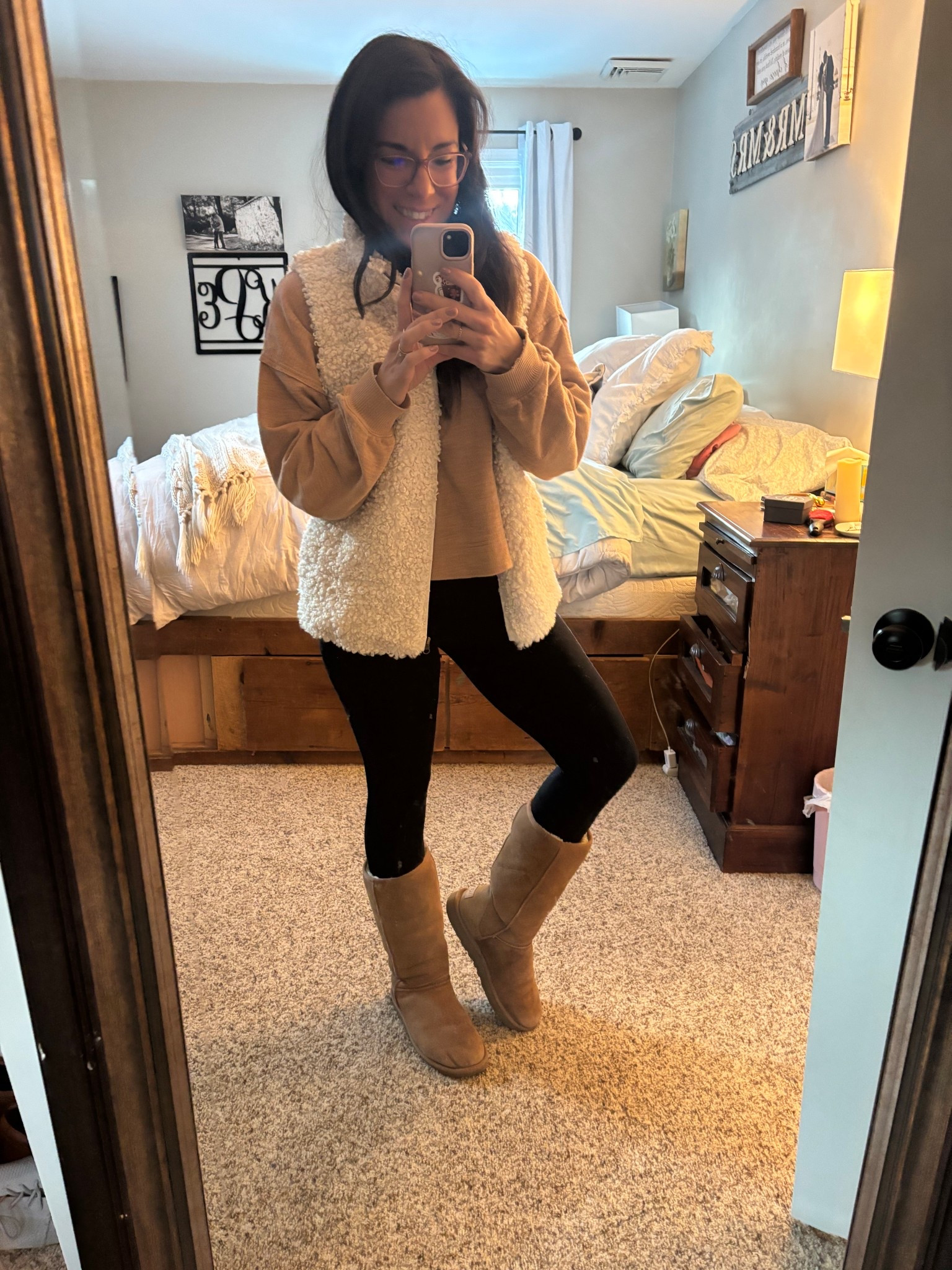 Cozy #ootd love this vest!

#LTKHoliday #LTKootd #LTKdayinmylife