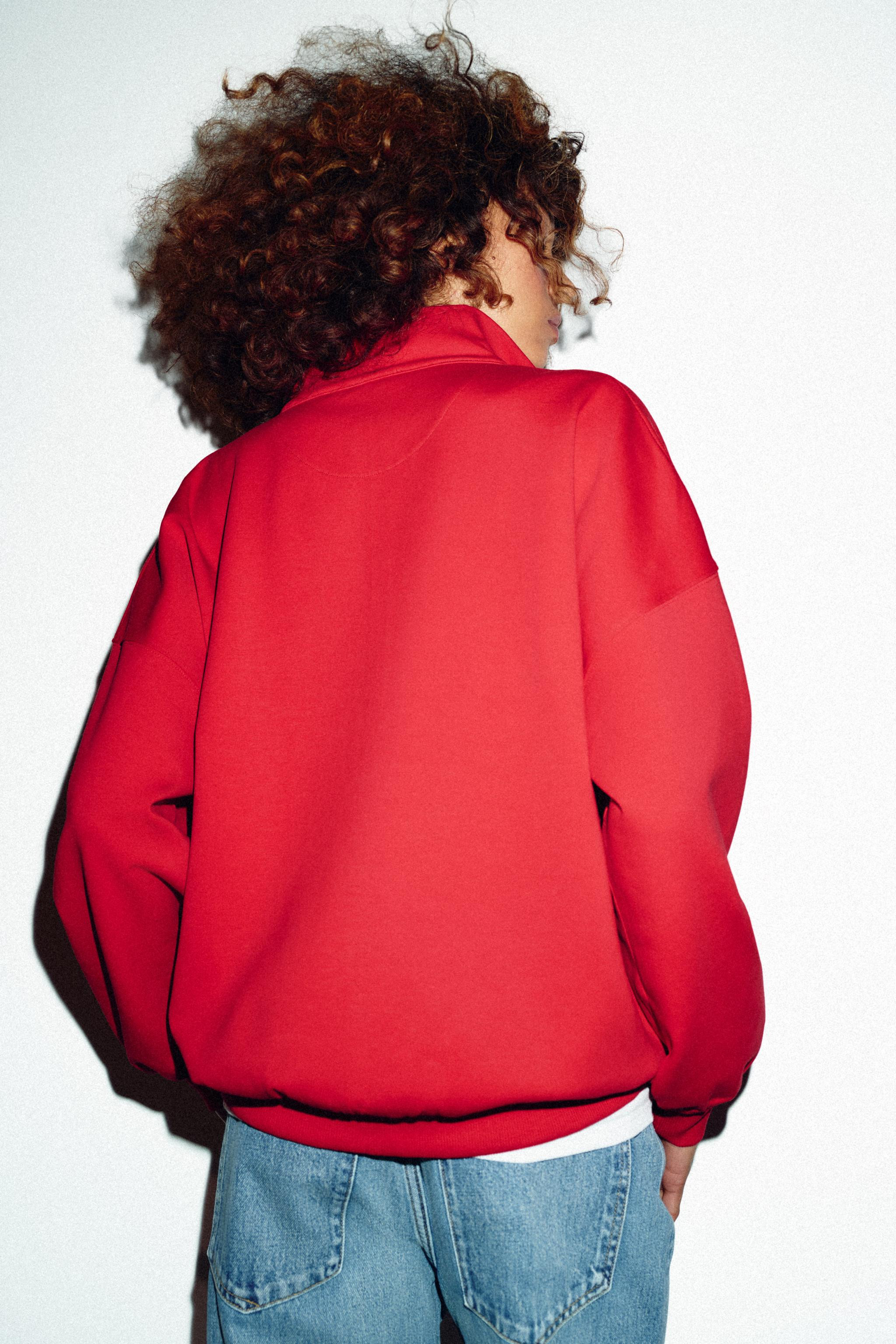 OVERSIZE ZIP-UP SWEATSHIRT | Zara UK