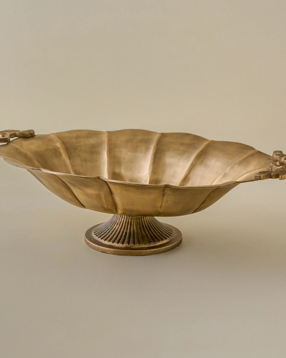NEW! BRASS PEDESTAL BOWL
*BRASS FAVORITE FINDS*