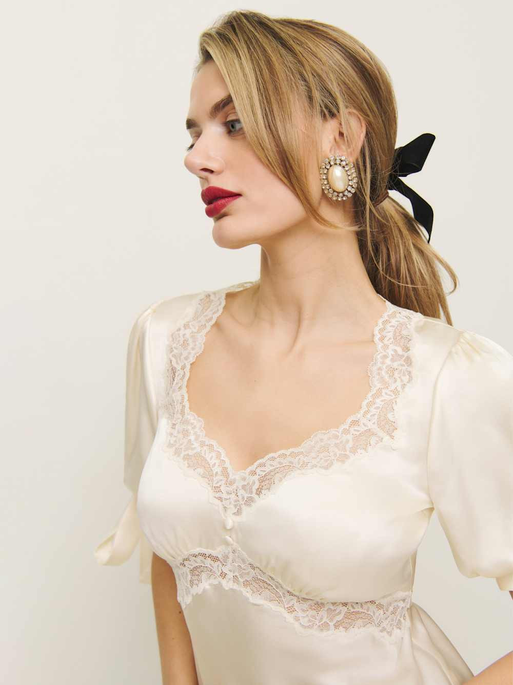 Dolly Silk Top | Reformation (Global)