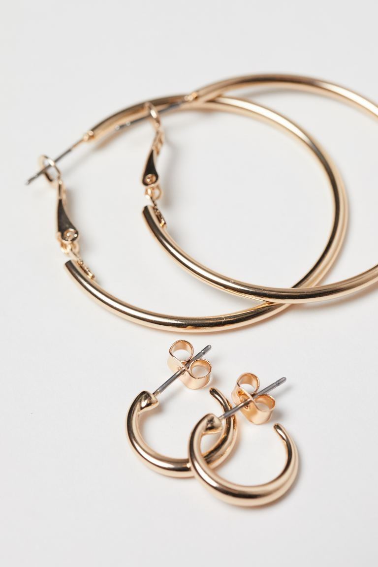 Earrings | H&M (US, CA, MX)