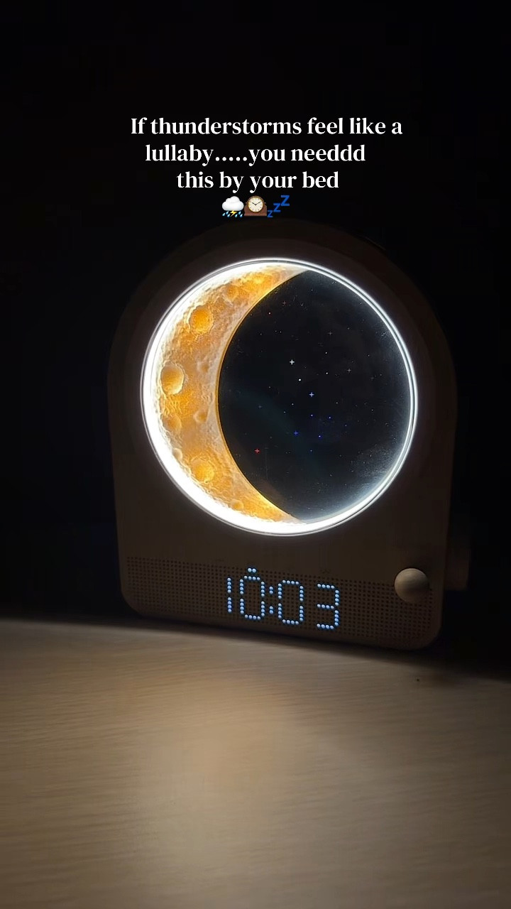 Moon lamp alarm clock 🌙🕰️

#LTKHome
