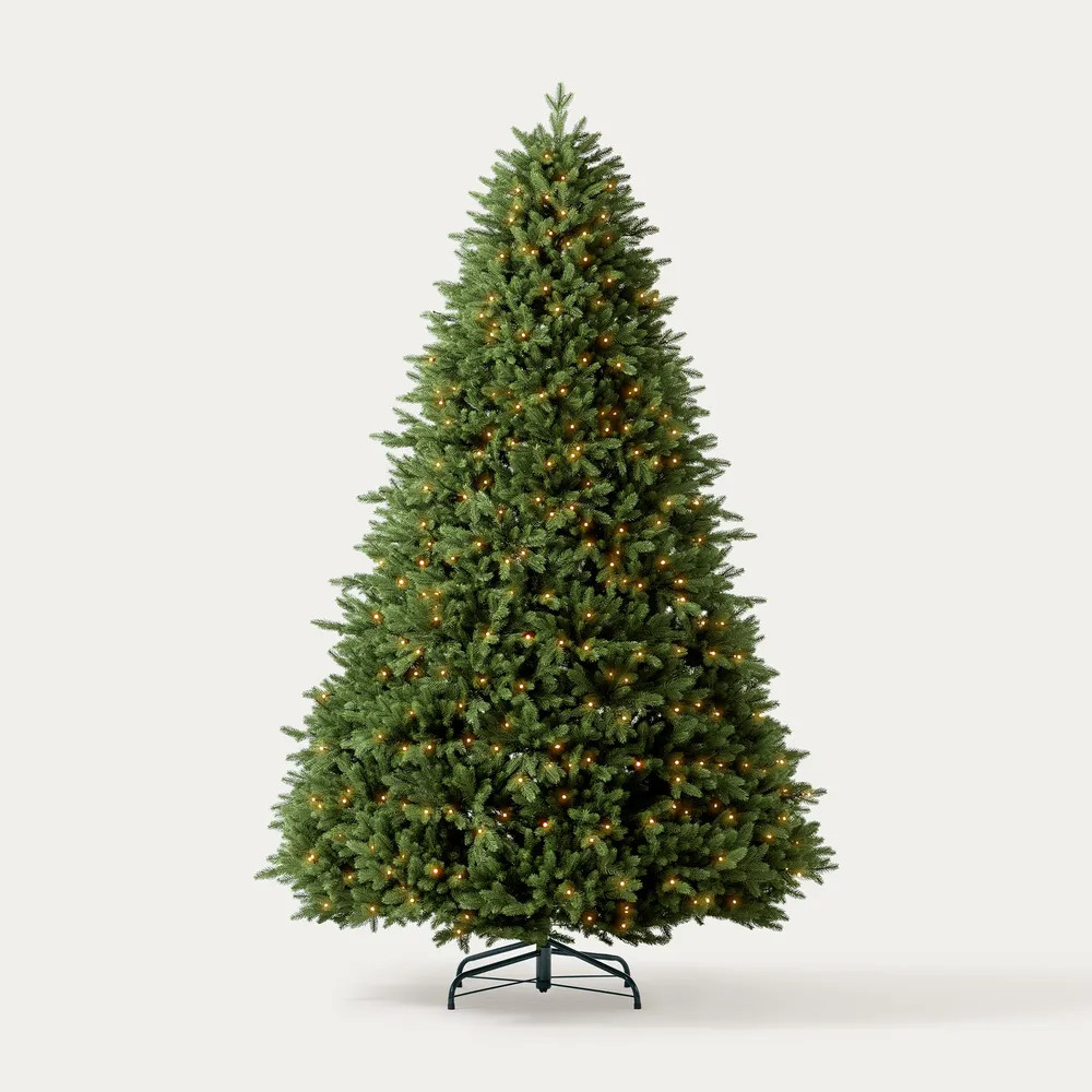 CastGlow 7.5′ Artificial Christmas Tree Full Green | Hernest