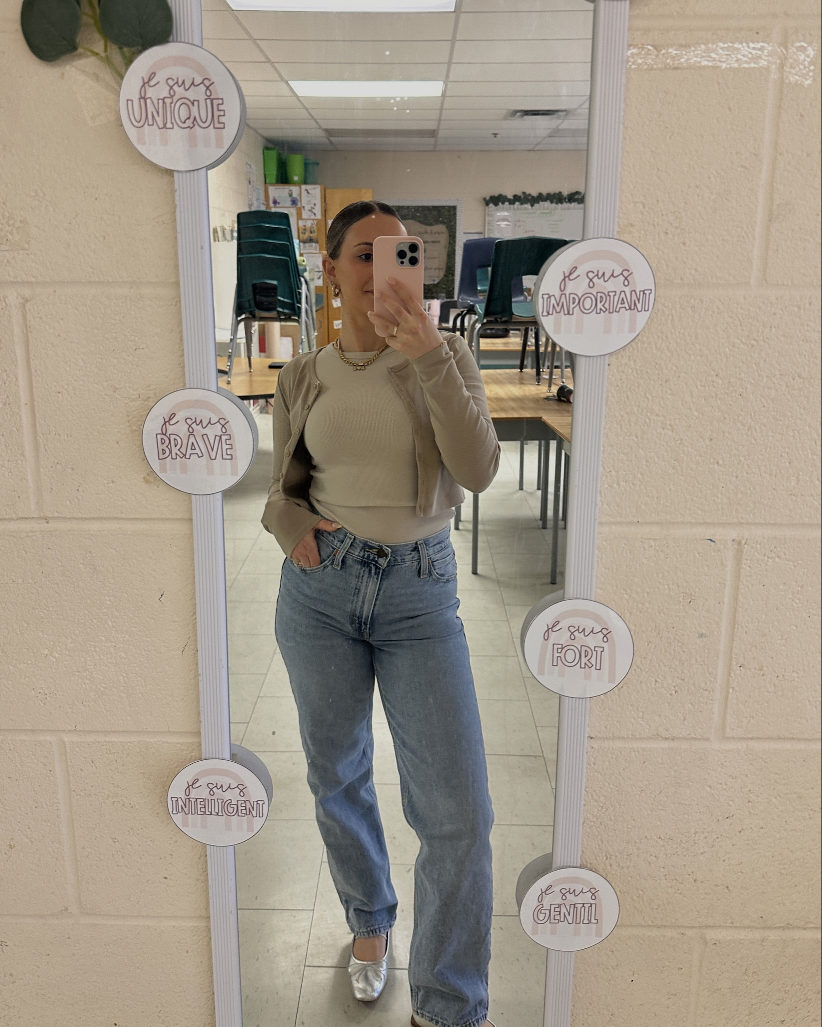 Recent teacher outfits 🎀🤍 


- teacher style, teacher outfits, daily ootd, ootd, teacher fashion, daily outfits, work outfits, daily style, style tips 

#LTKstyletip #LTKfindsunder100 #LTKworkwear