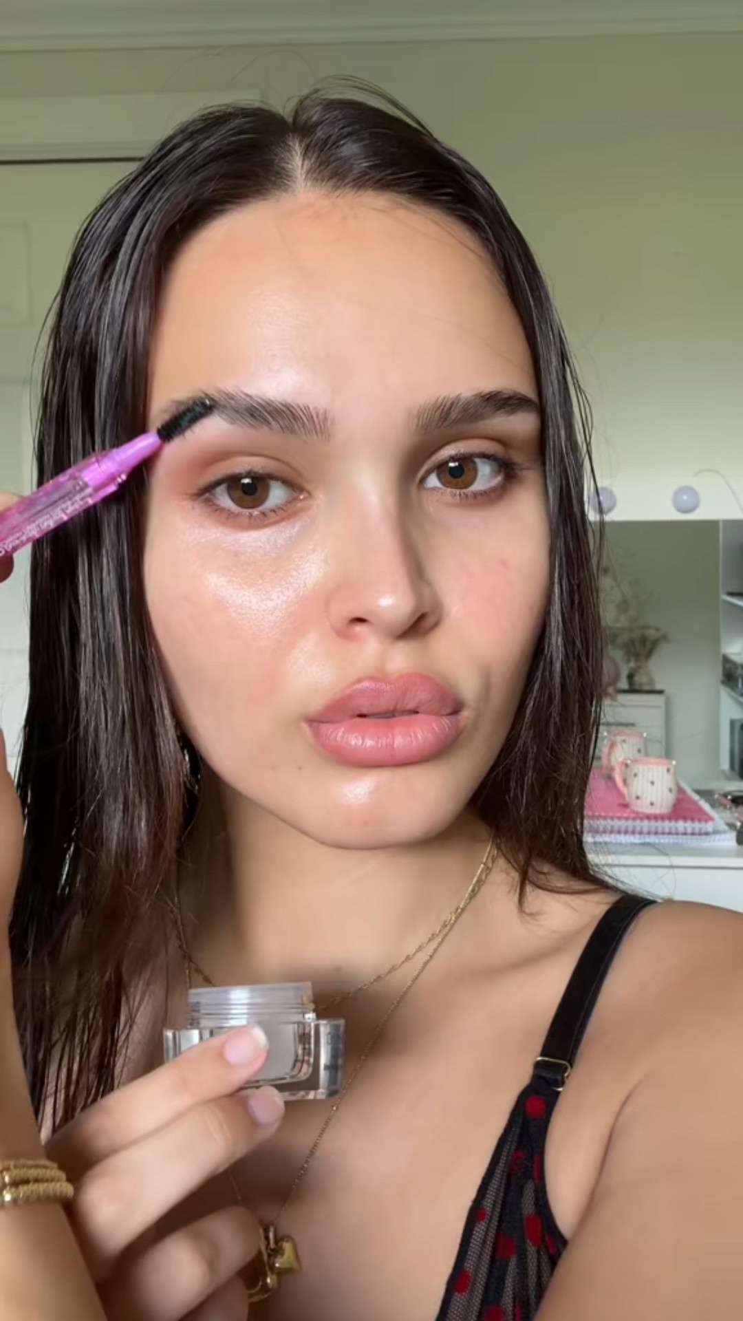 Let’s get ready for the dayyy

#LTKselfcare #LTKBeauty #LTKmorningroutine