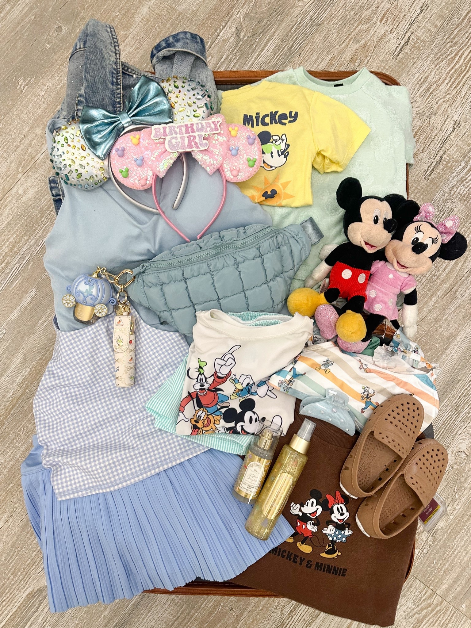 Off to Disney for the weekend! 

#LTKmomlife #LTKgrwm #LTKootd