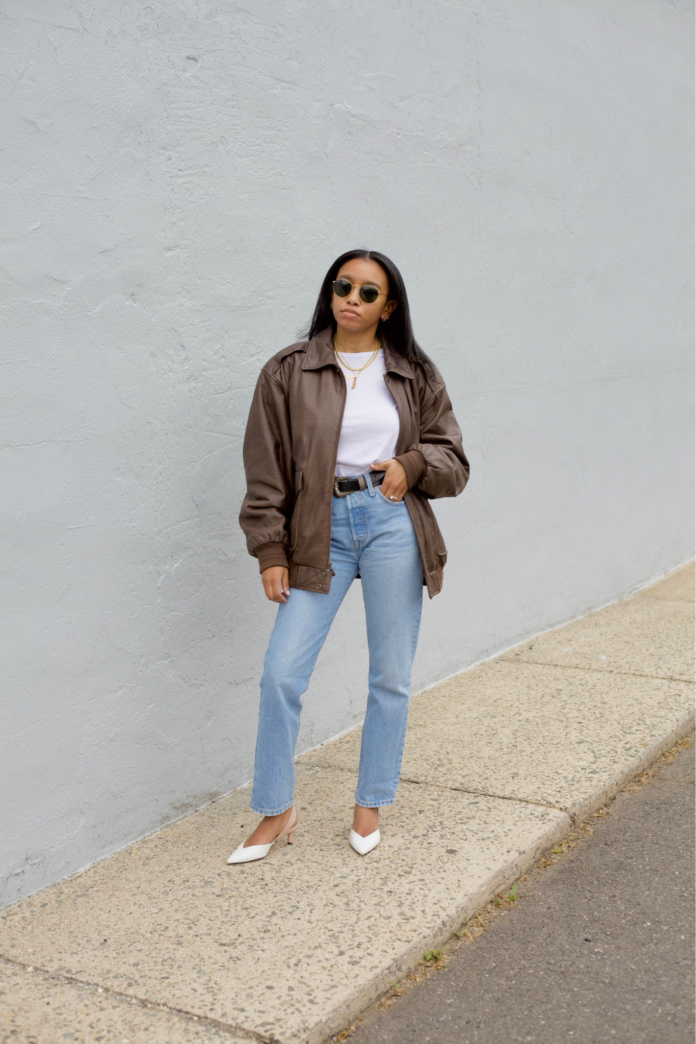 JEANS: true to size (size 25)
SHIRT: size small