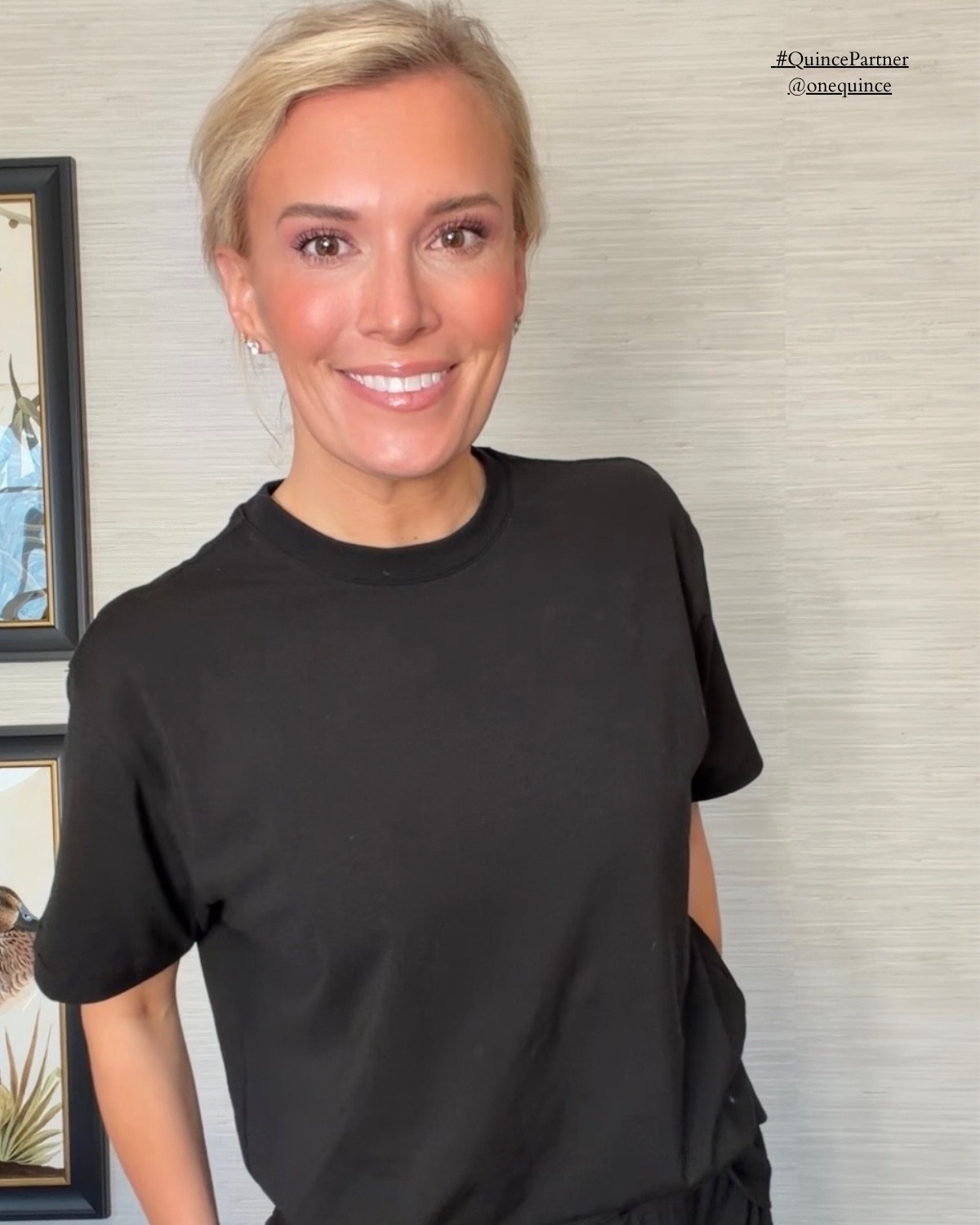 Sleep Week just got even better thanks to this two-piece pajama set from Quince. It’s incredibly soft, breathable, and one of those sets you immediately want to live in. I loved it so much the first night that I’m already ordering more for home and for travel. @onequince #QuincePartner 