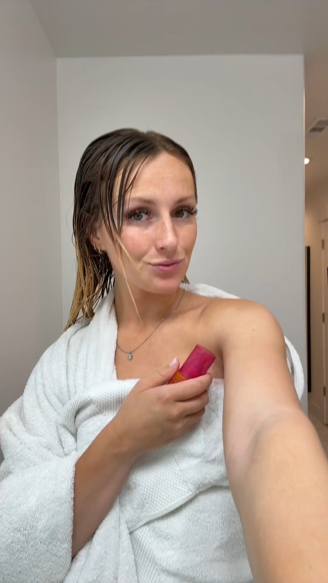 amika Superfruit Star Light Weight Hair Styling Oil  

 #LTKselfcare #LTKBeauty