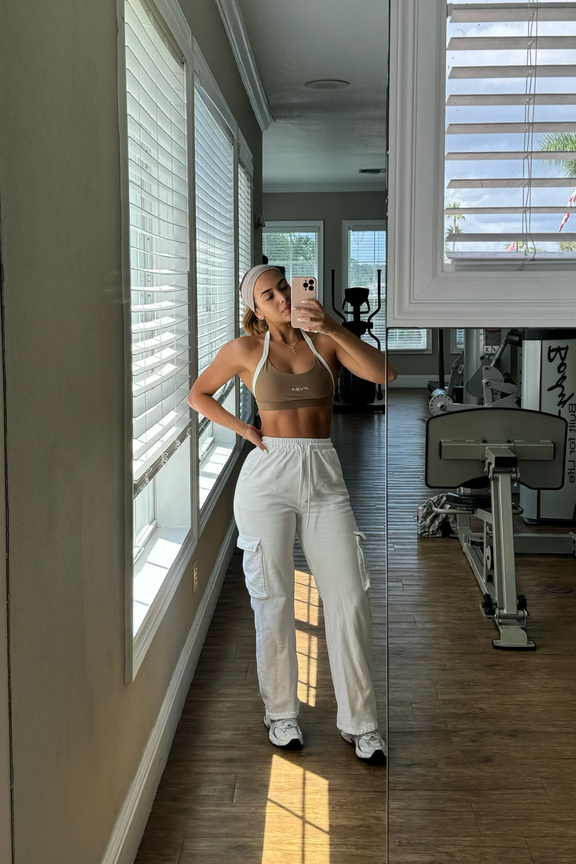 cargo sweatpants!!
Comfiest pants ever, aqui les dejo una opción idéntica 