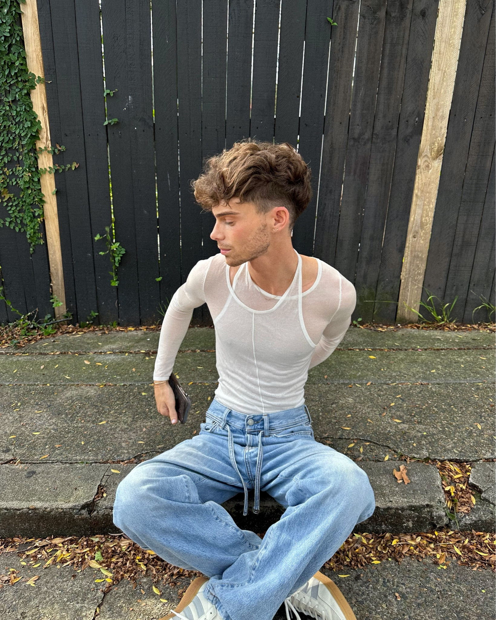 on the phone in st agni 

#LTKaustralia #LTKmens #LTKstyletip