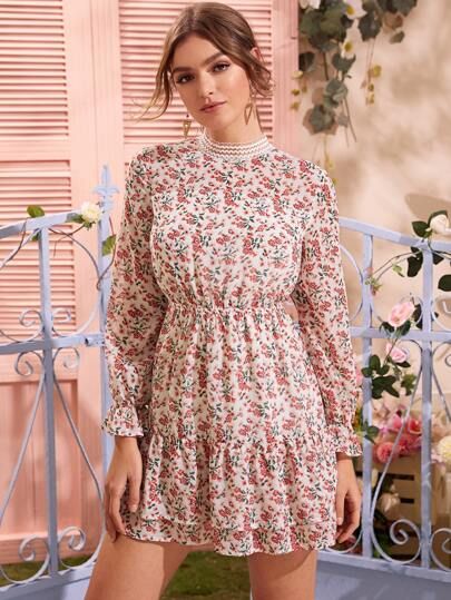 Ruffle Hem Bell Sleeve Floral Dress | SHEIN