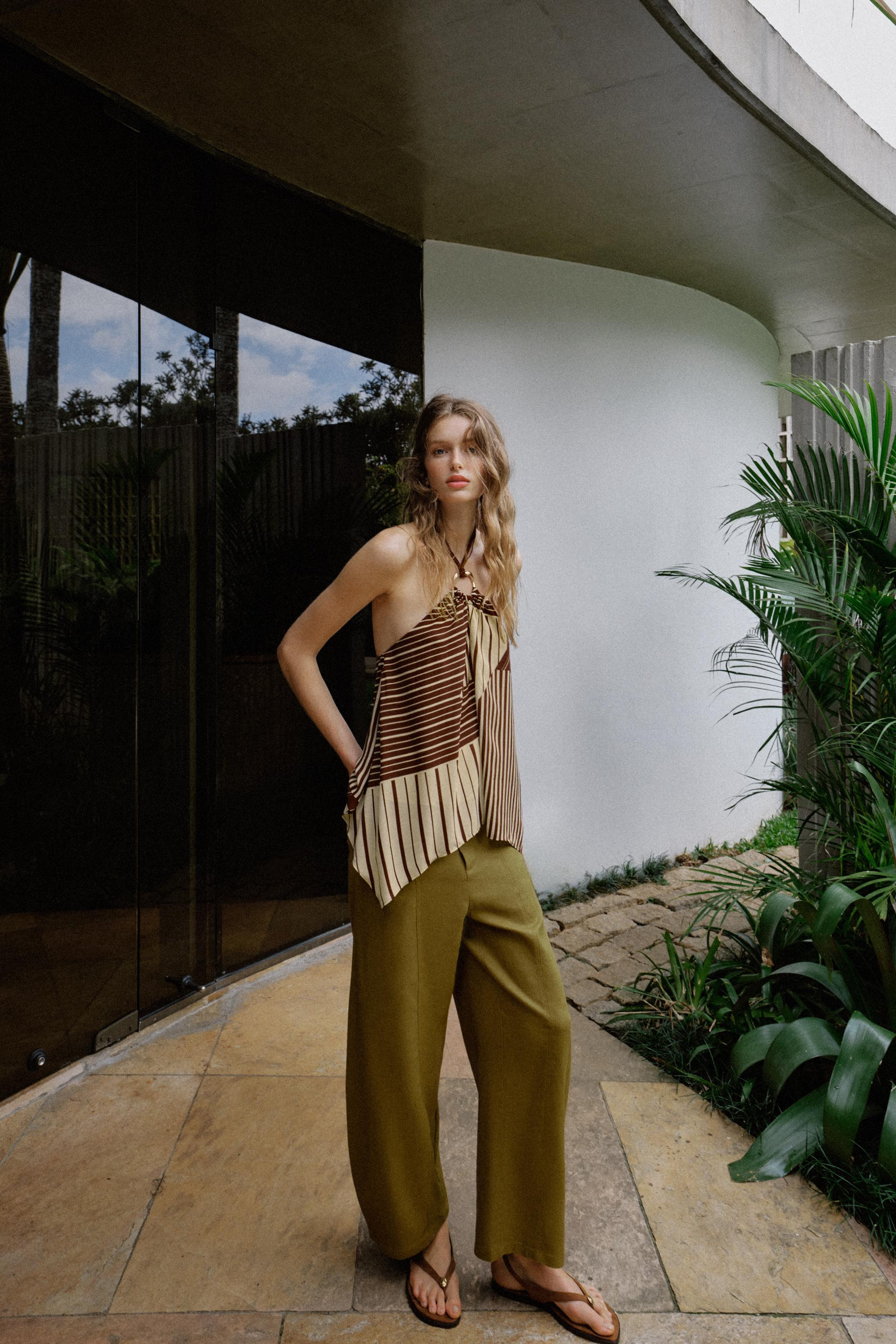 BEADED PRINT HALTER TOP | Zara UK