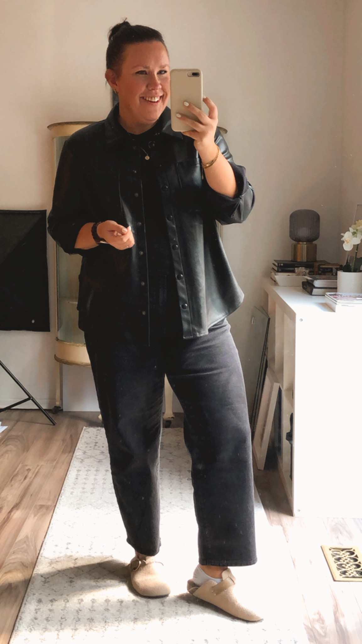 Love this mixed texture, monochromatic look for the fall 🍂 This faux leather shirt is a great layering piece 

#LTKcanada #LTKautumn #LTKmidsize