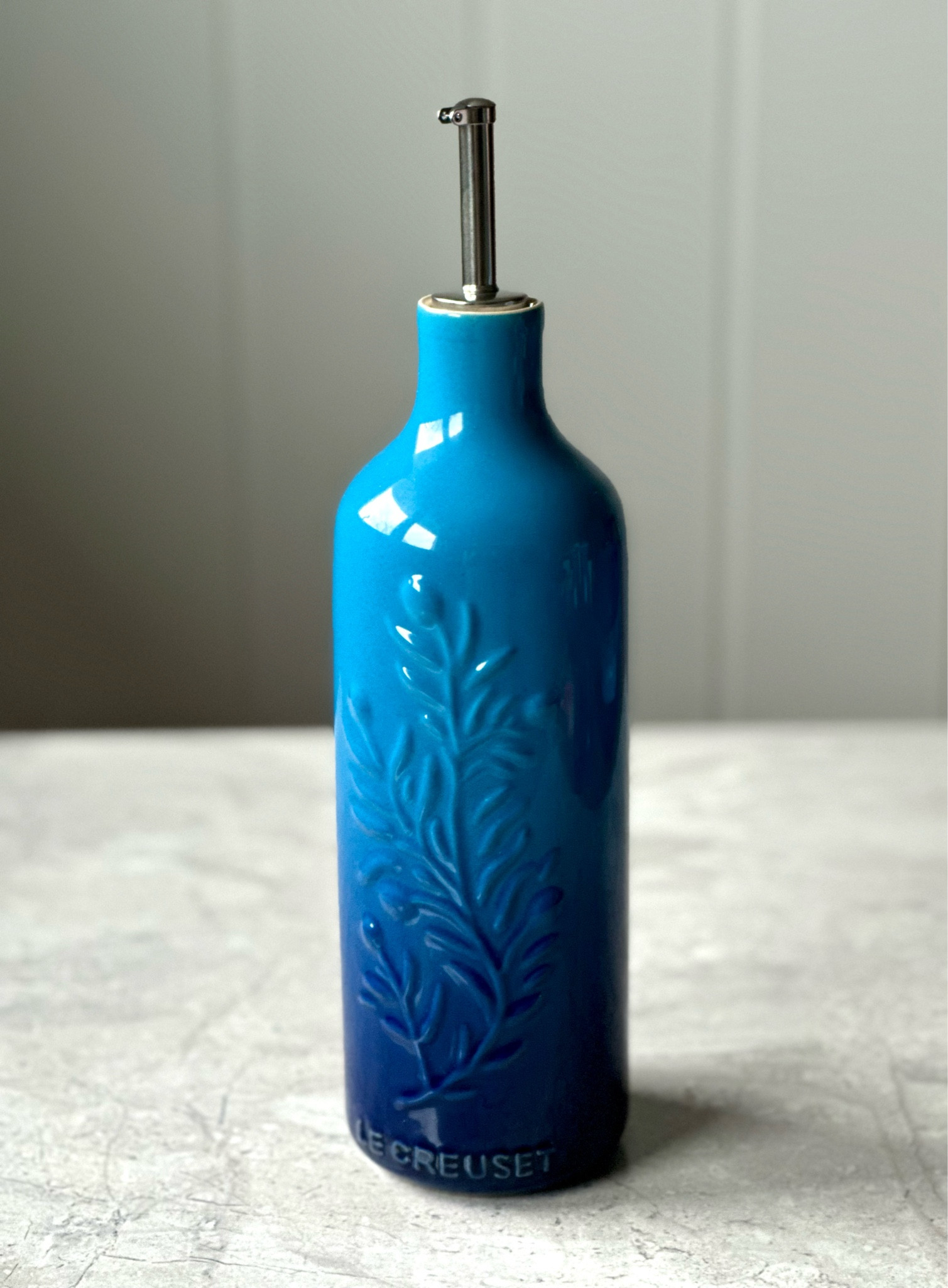 Absolutely in love with those olive oil cruet! Not only is it a beautiful addition to my kitchen but it is so practical for cooking! I highly recommend🥰✨ #lecreuset #ltkkitchen

#LTKhome #LTKGala #LTKSeasonal