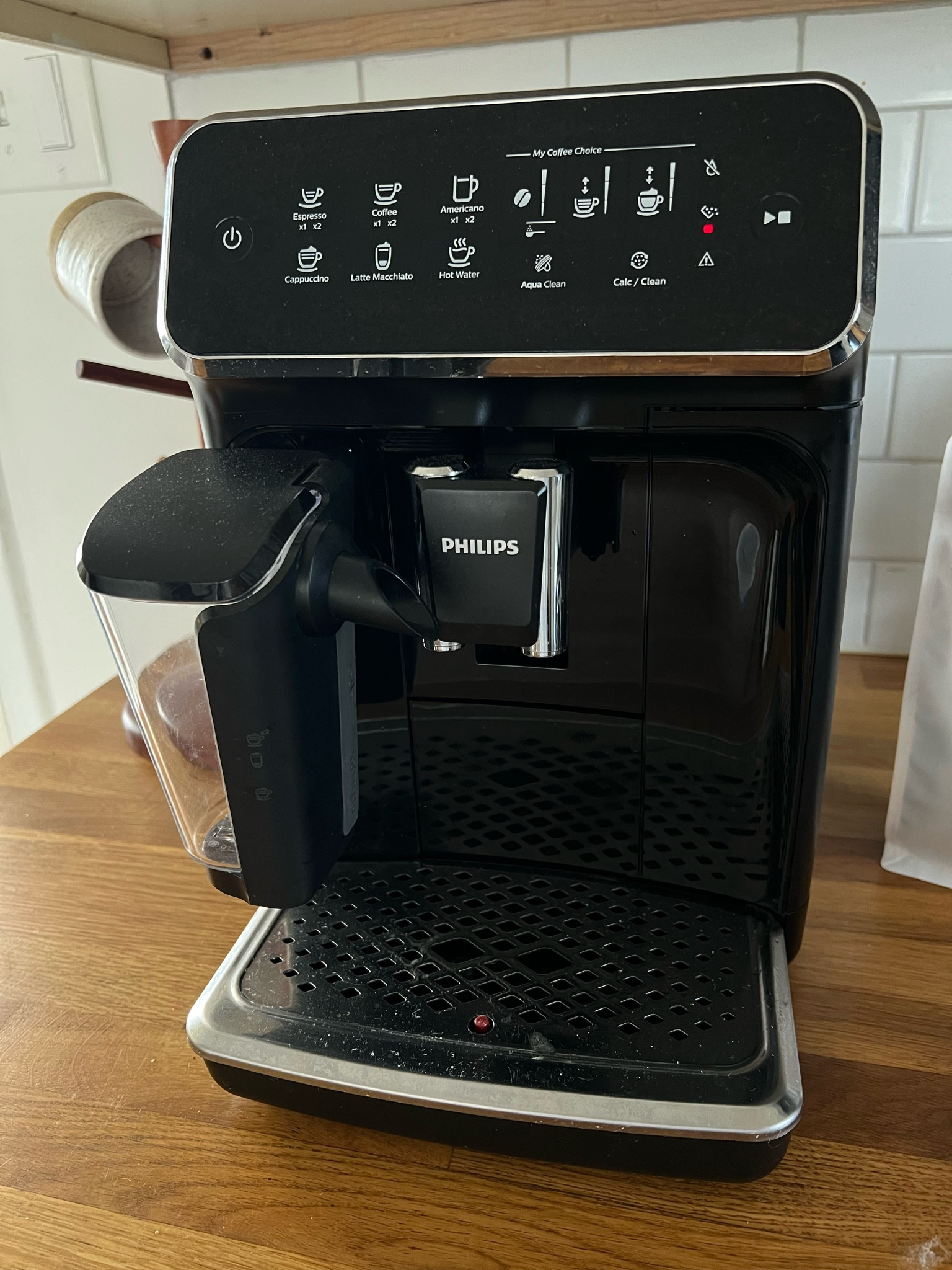 The espresso machine that every first time mom needs to make her coffee’s in the morning! 