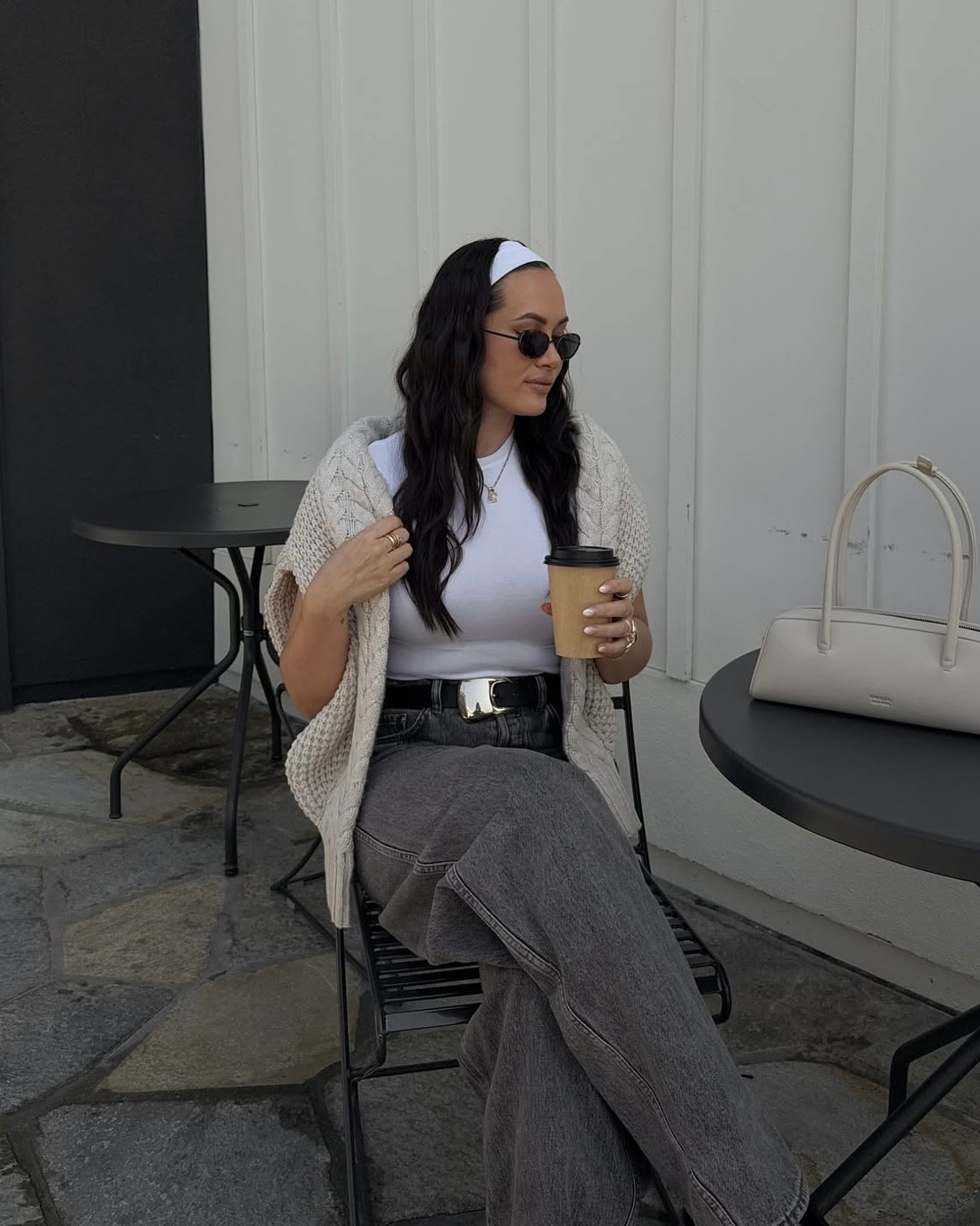Casual jeans and sweater outfit for spring - loving barrel jeans this season!

#LTKootd #LTKSeasonal