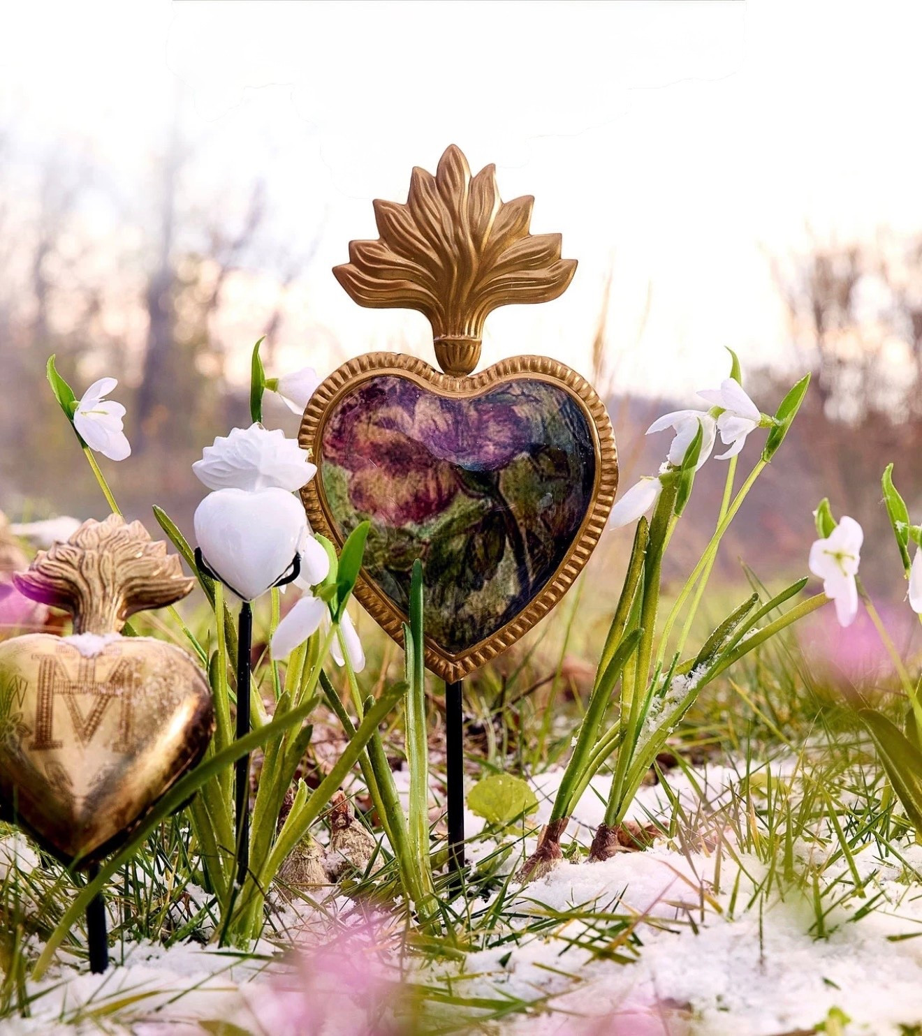 Enameled Floral Heart Medallion + Stand

Designed and hand-crafted especially for terrain, this intricately detailed golden heart medallion frames an enameled floral photo print. Each heart arrives ready for display with its own stand

#LTKHome #LTKHoliday #LTKSeasonal