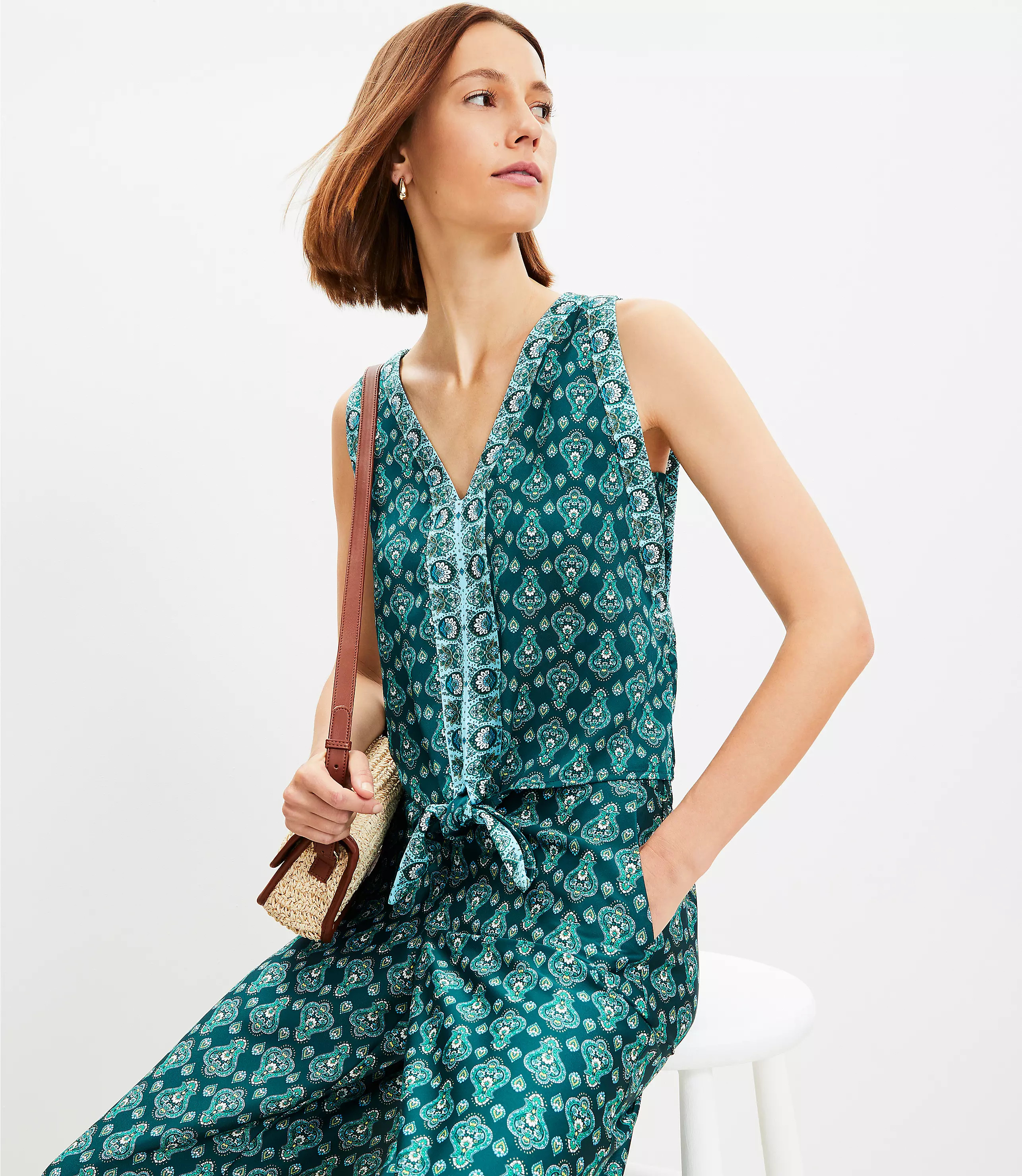 Floral Medallion Tie Front V-Neck Shell | LOFT