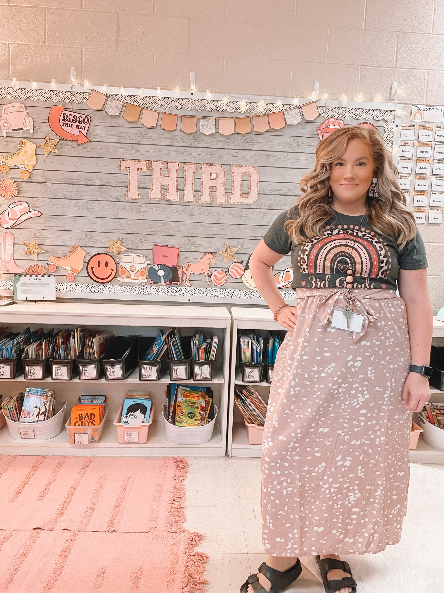 Tee // med

Teacher
Back to School
Boho Rainbow
Leopard
Graphic tee

#LTKunder50 #LTKworkwear #LTKfit