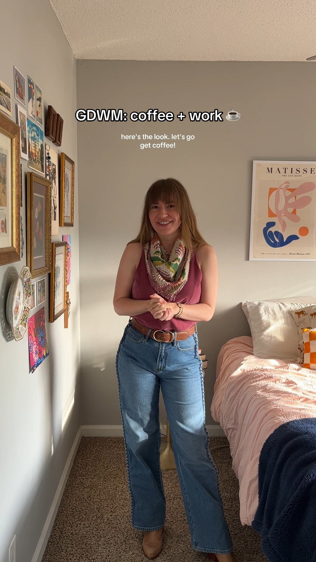 get dressed with me for work! super casual spring outfit with my favorite jeans 