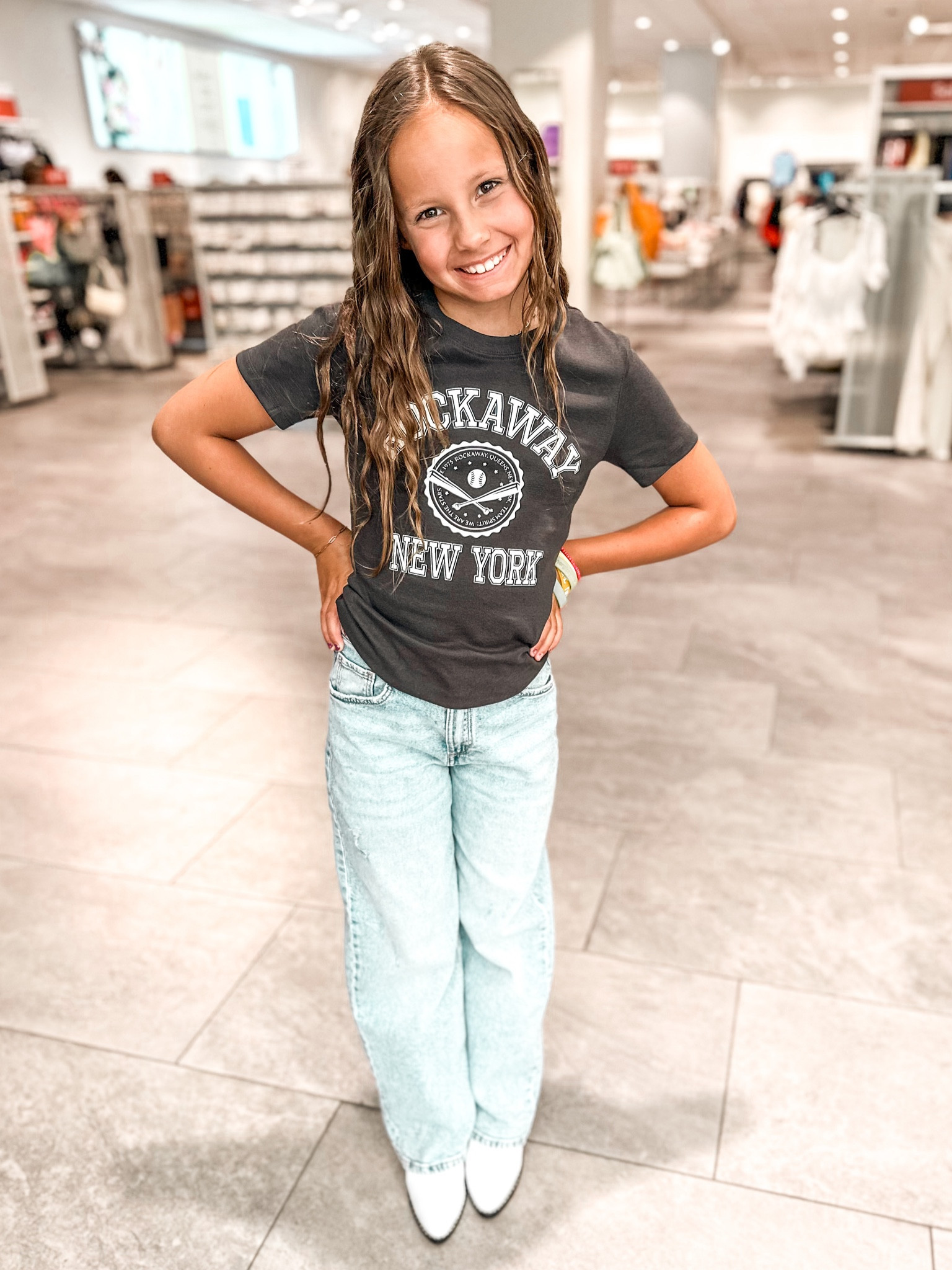 Kids style, girls fashion, h&m, affordable, wide leg jeans, tween #kidsstyle #widelegjeans #tween