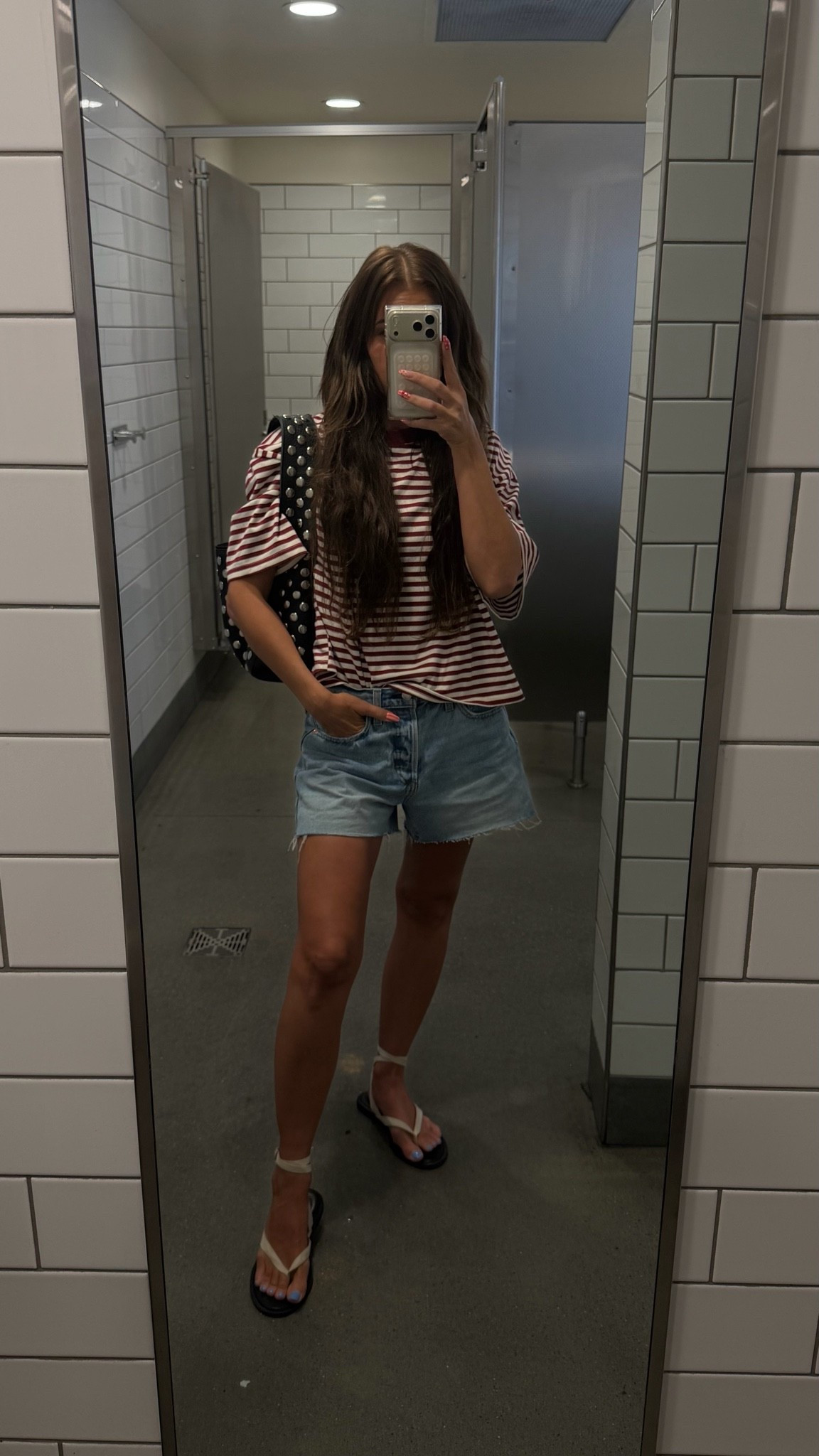 Amazon Striped Tee
Use code: 9S76NZAN for 30% off!

Target Baggy Shorts

#LTKootd #LTKSeasonal