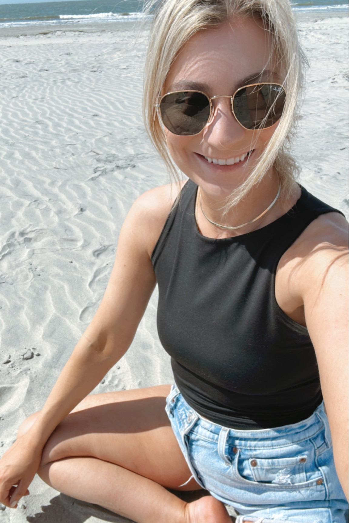 I’m wearing a small in everything! I sized up one in these Levi’s!

It’s linked in bio! Or comment link & I’ll send it directly!

Follow @thekratzcrew for daily finds!

#amazonfashion #founditonamazon #amazon #amazonfinds #affordablefashion #amazoninfluencerprogram #fashioninspo #levis #denim #shorts #rayban

#LTKSeasonal #LTKstyletip #LTKunder50