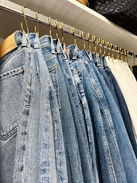 The best way to hang your jeans! 