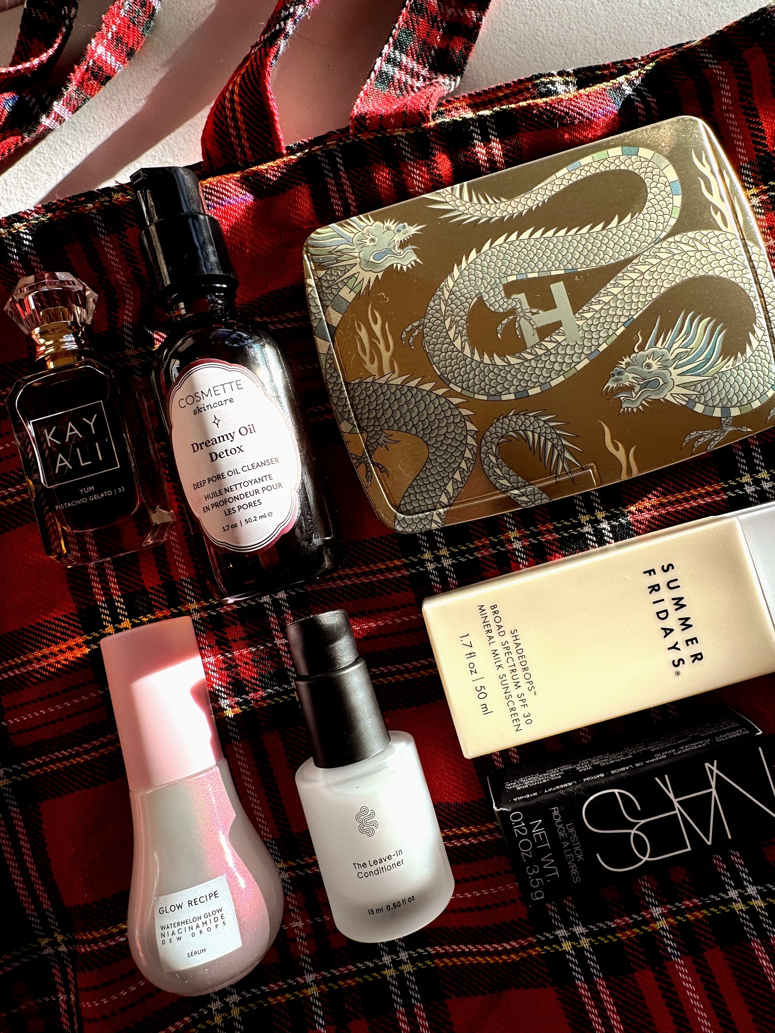 what’s in my bag: holiday edition. my favorite little finds that would make great stocking stuffers!

#LTKHoliday #LTKGiftGuide #LTKBeauty